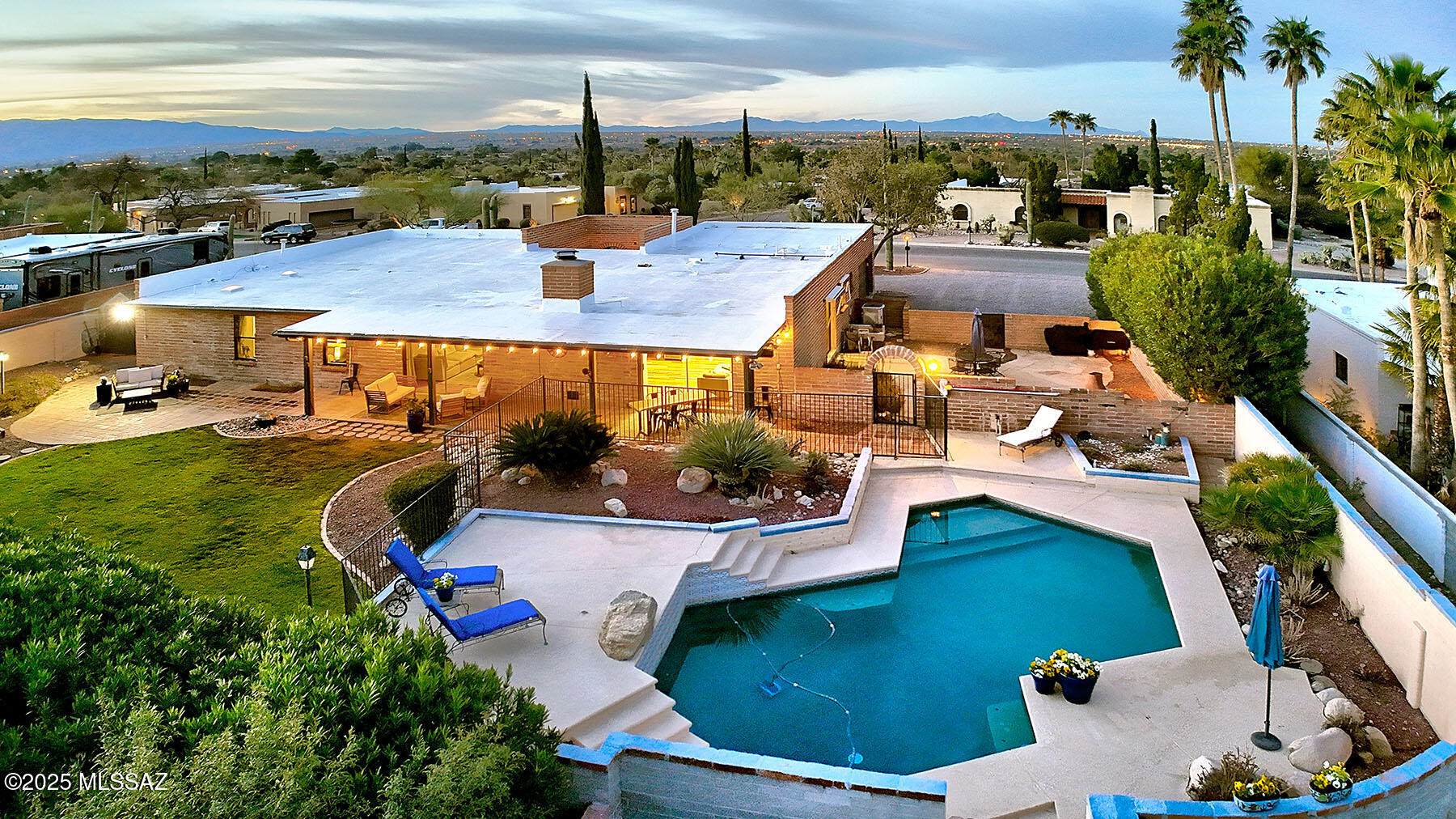 Sabino Vista Knolls (61-135) - Residential