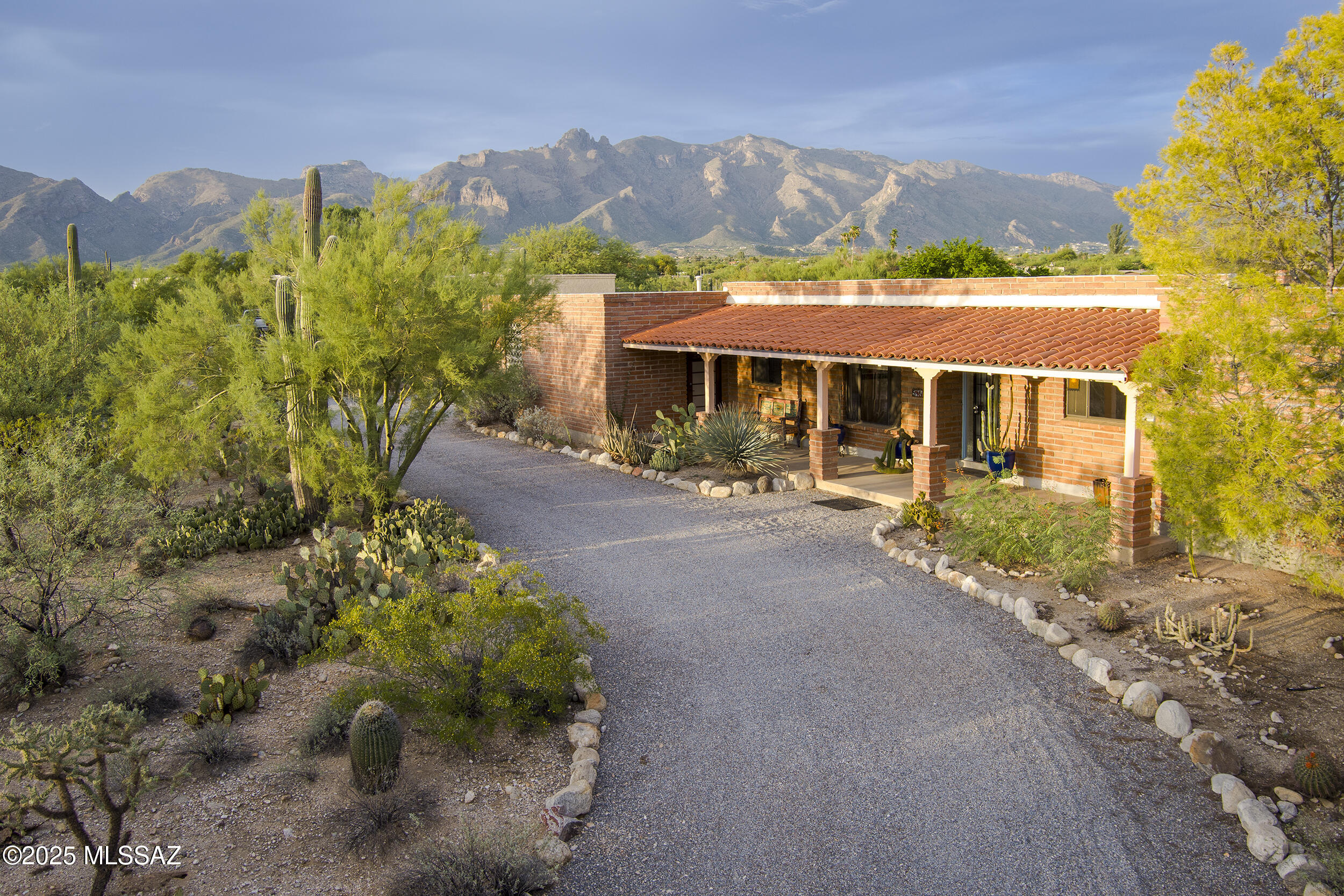 Catalina Foothills Estates NO. 7 - Residential