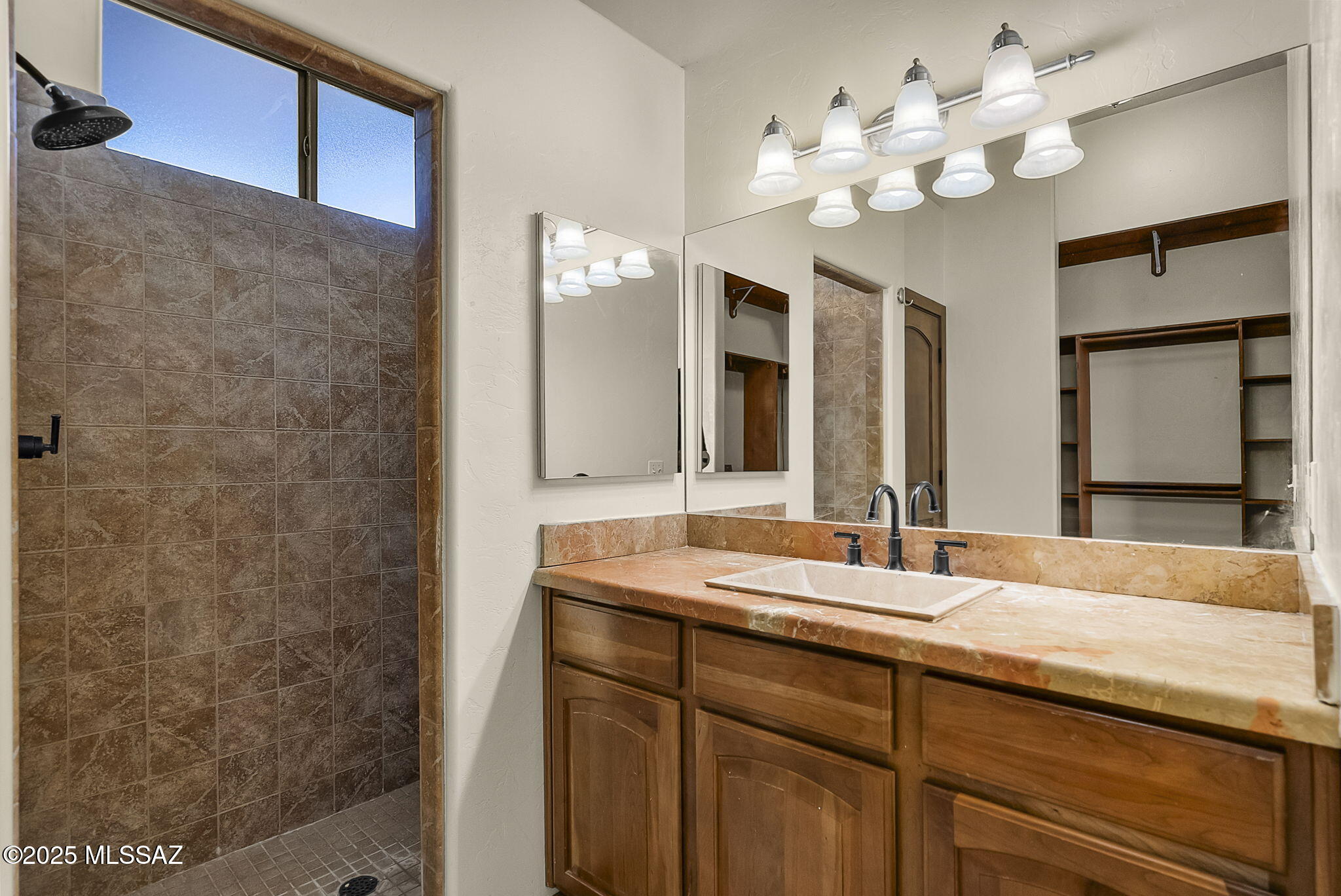Rio Rico Ranchettes 3 - Residential