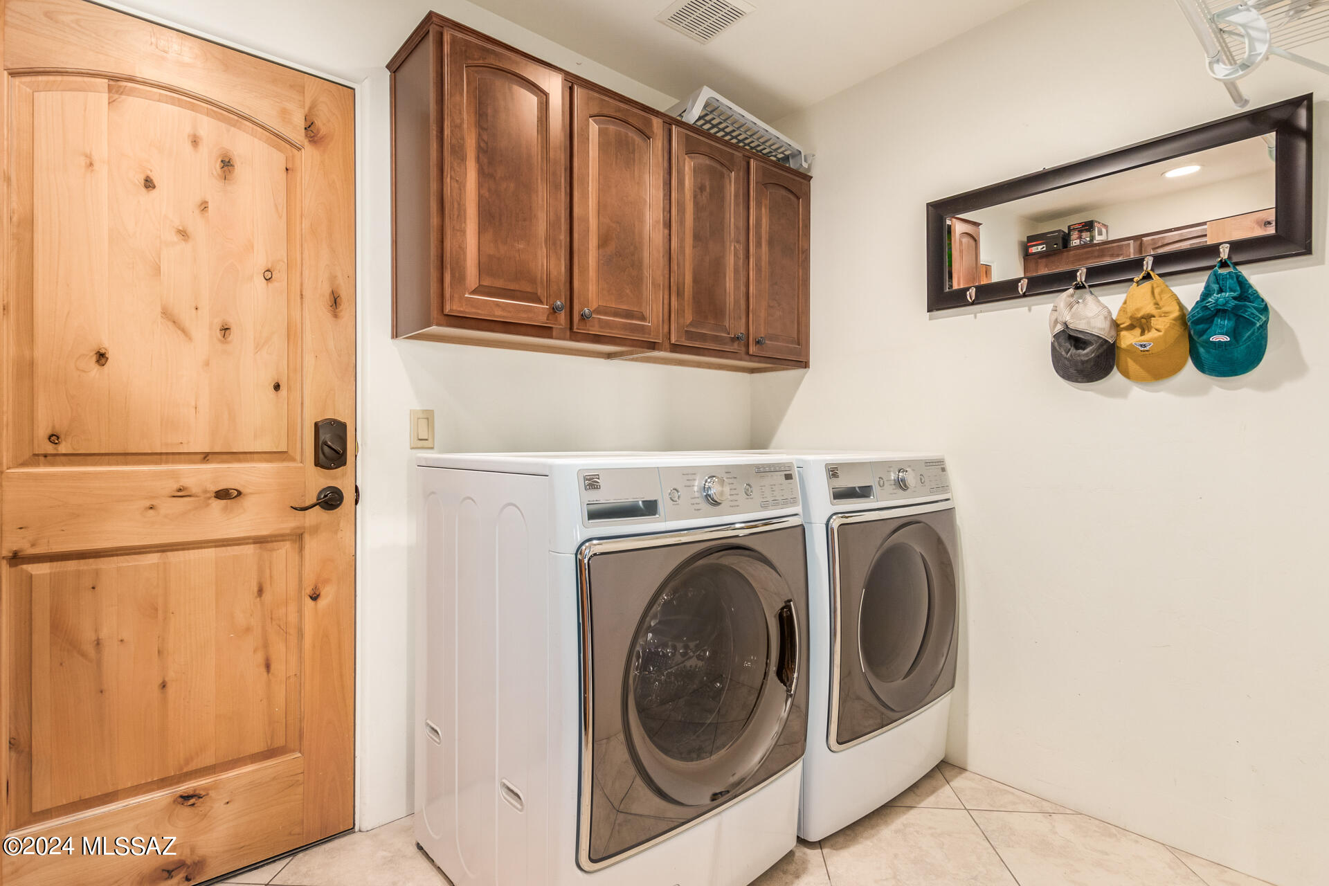 Coyote Creek (1-395) - Residential