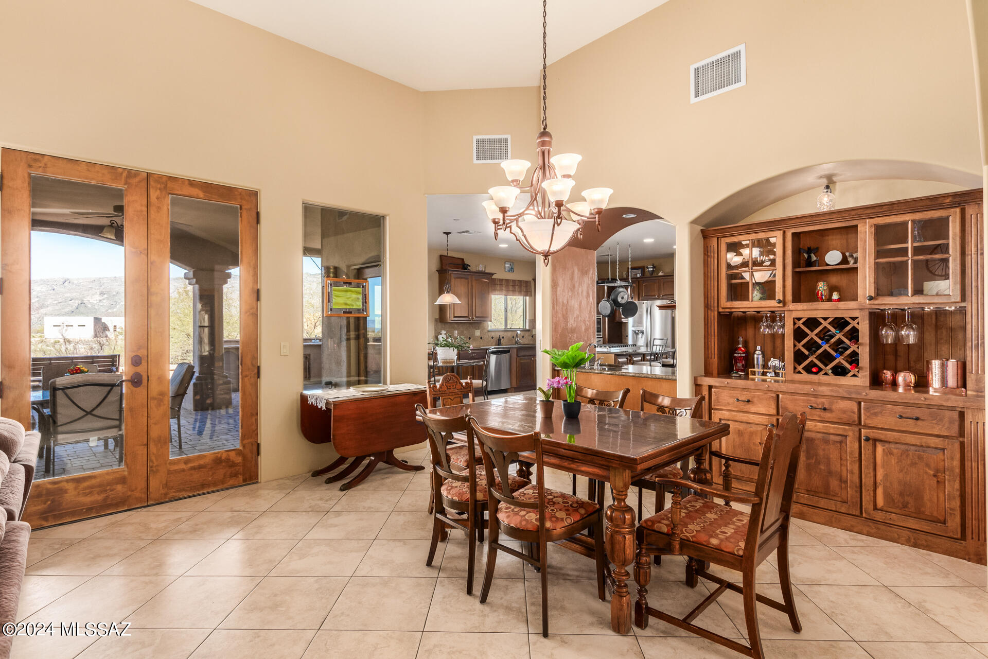 Coyote Creek (1-395) - Residential