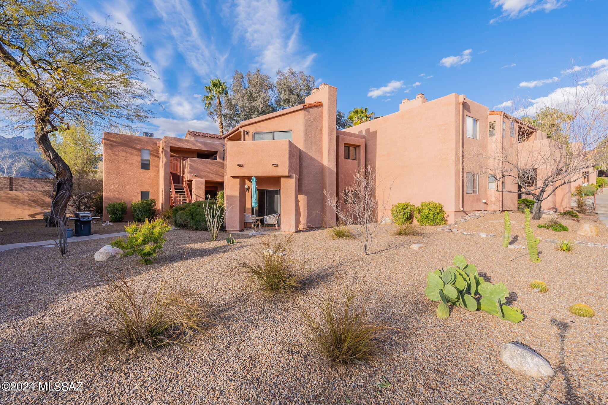 Ventana Vista Condominiums - Residential