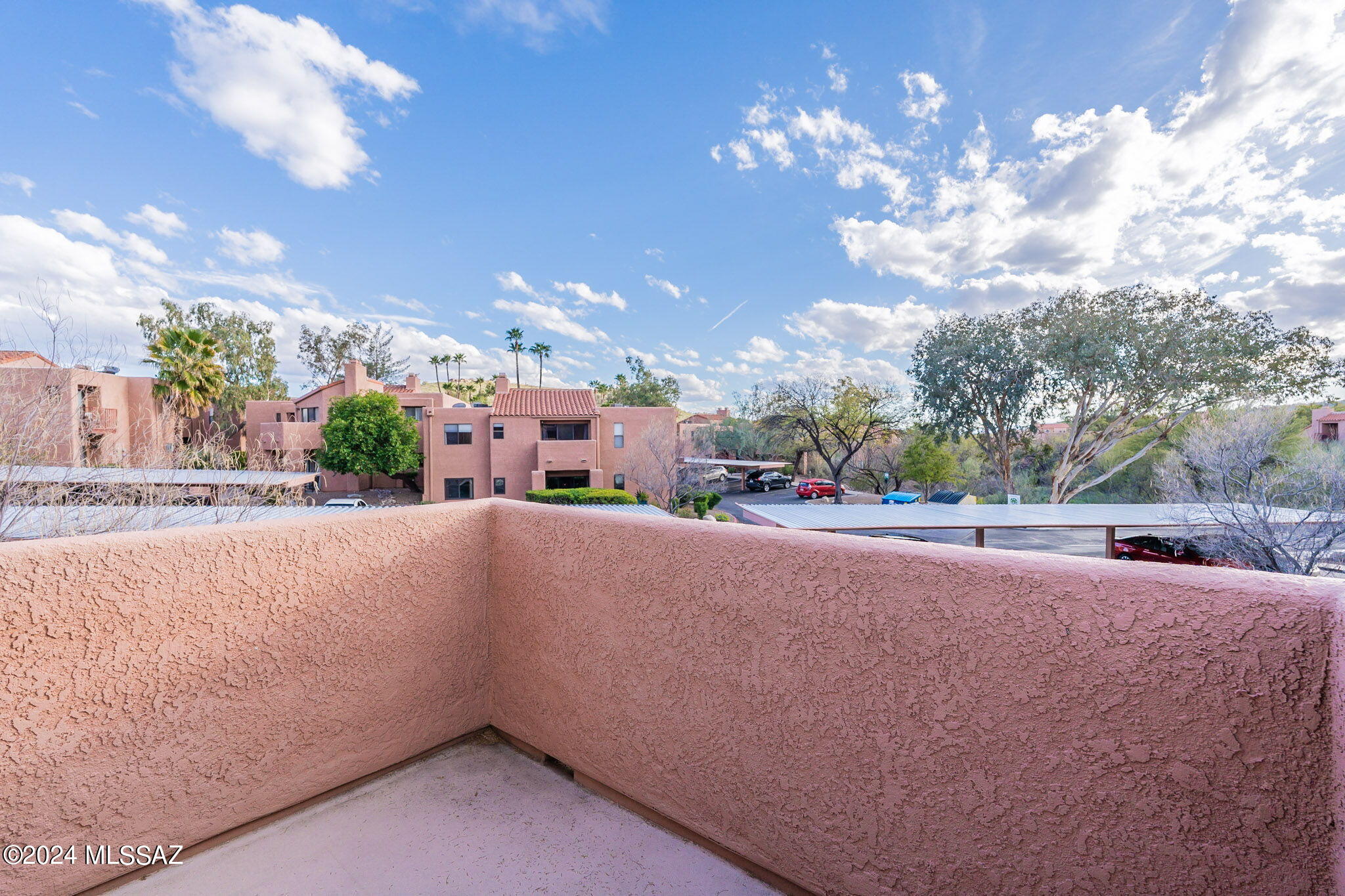 Ventana Vista Condominiums - Residential