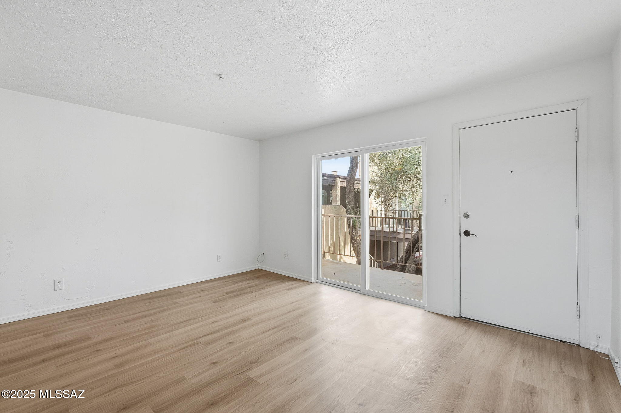 1620 N Wilmot Road UNIT S333