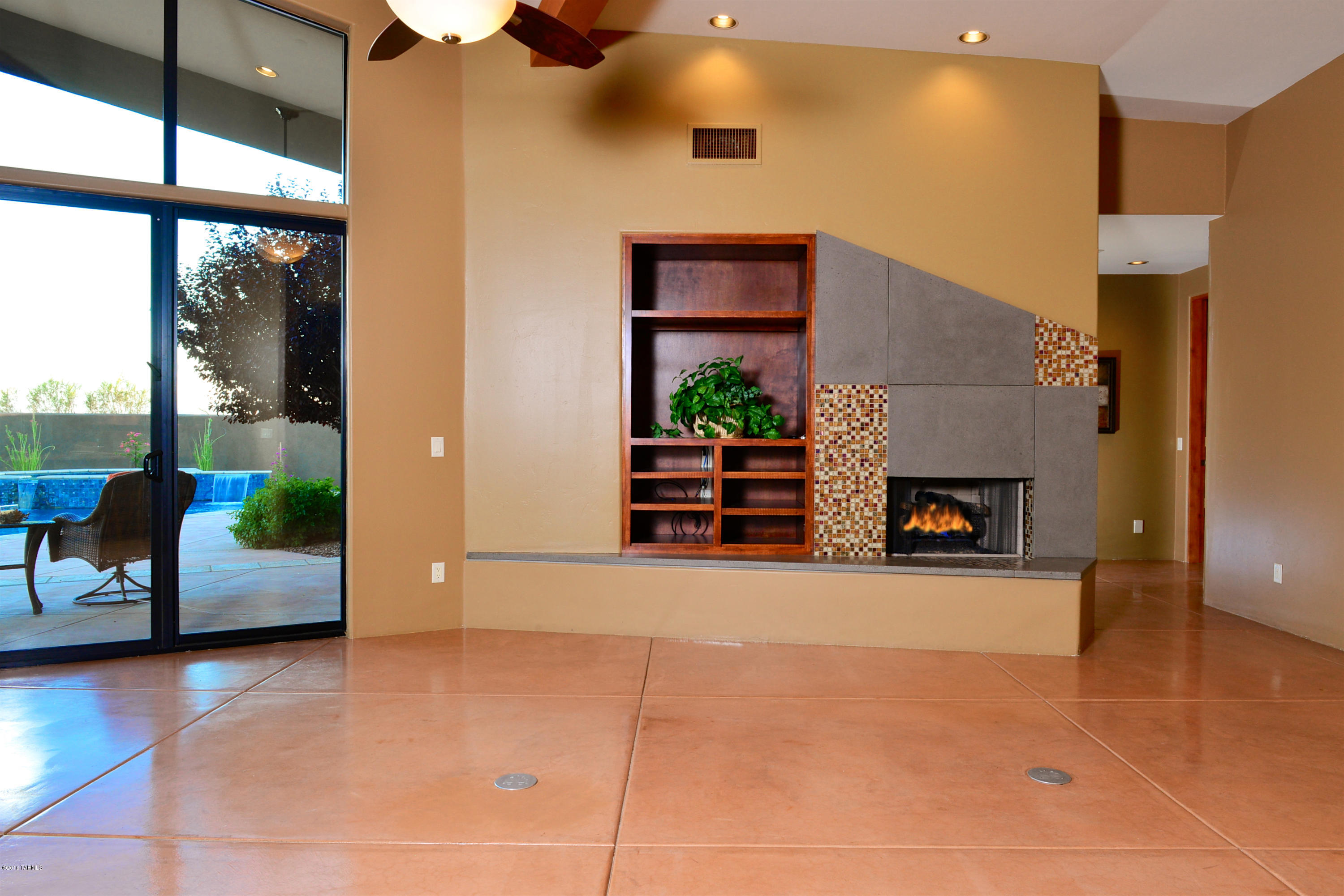 Honey Bee Canyon Estates - Residential