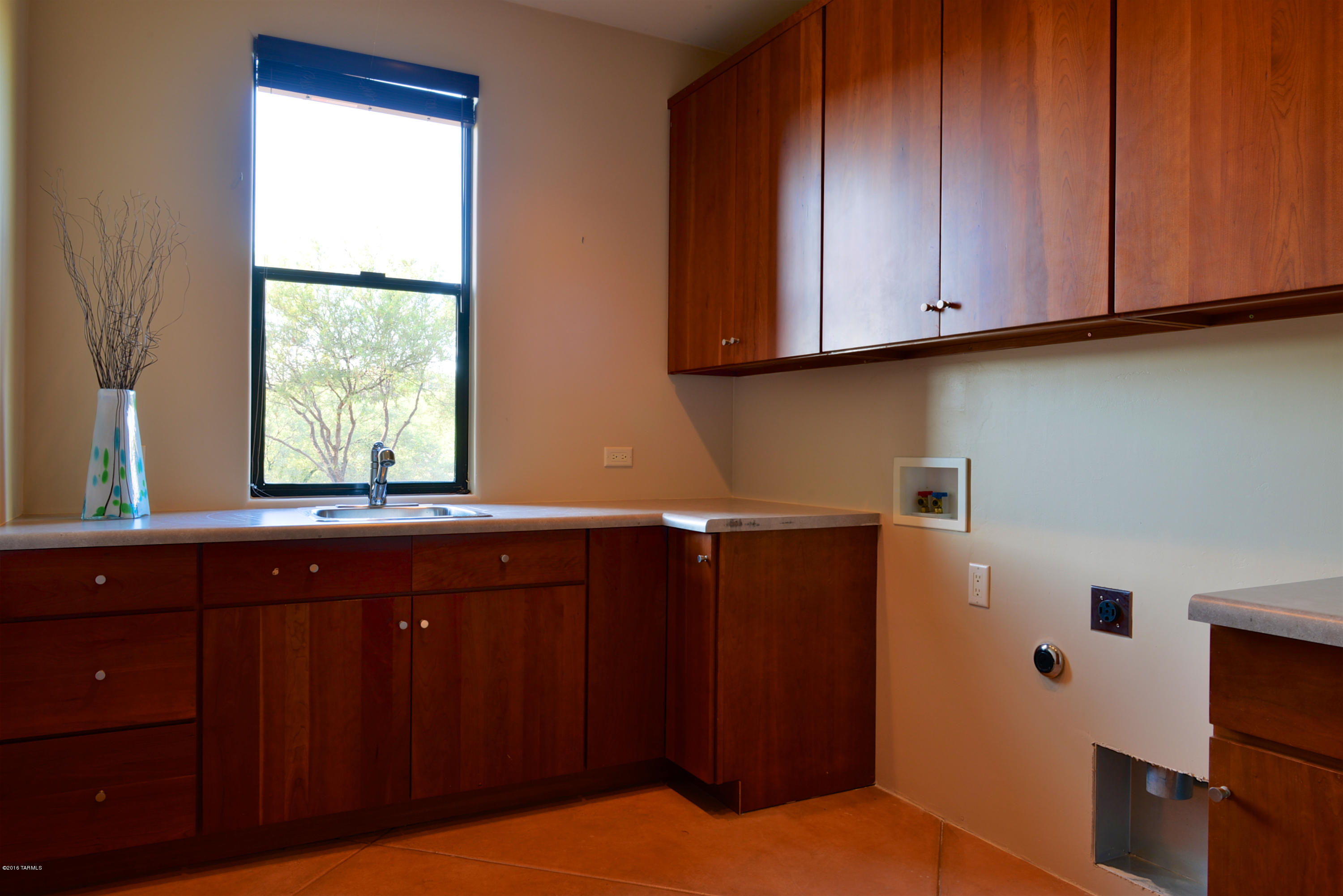 Honey Bee Canyon Estates - Residential