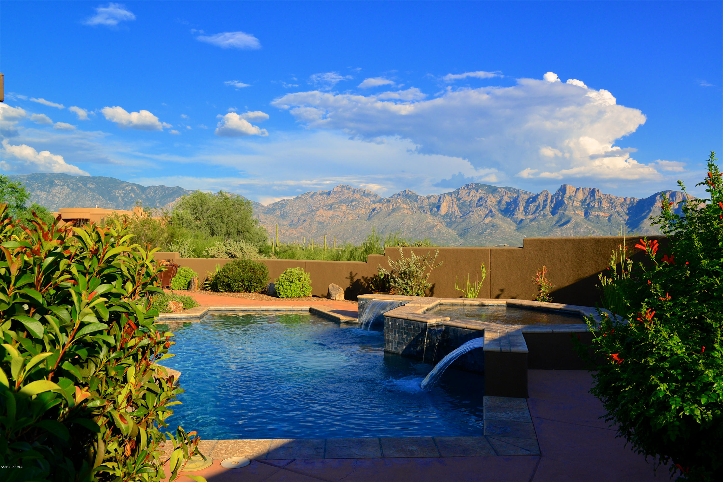 Honey Bee Canyon Estates - Residential