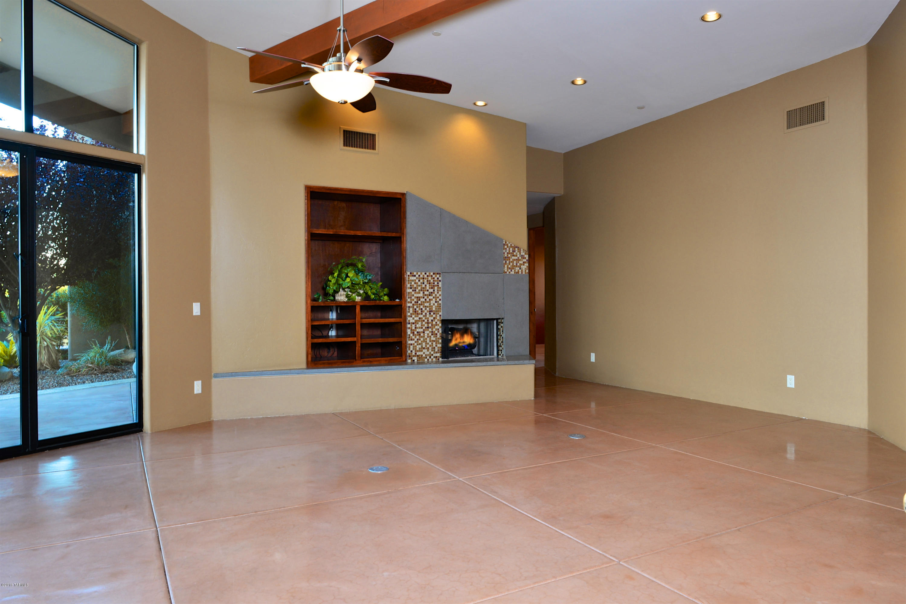 Honey Bee Canyon Estates - Residential