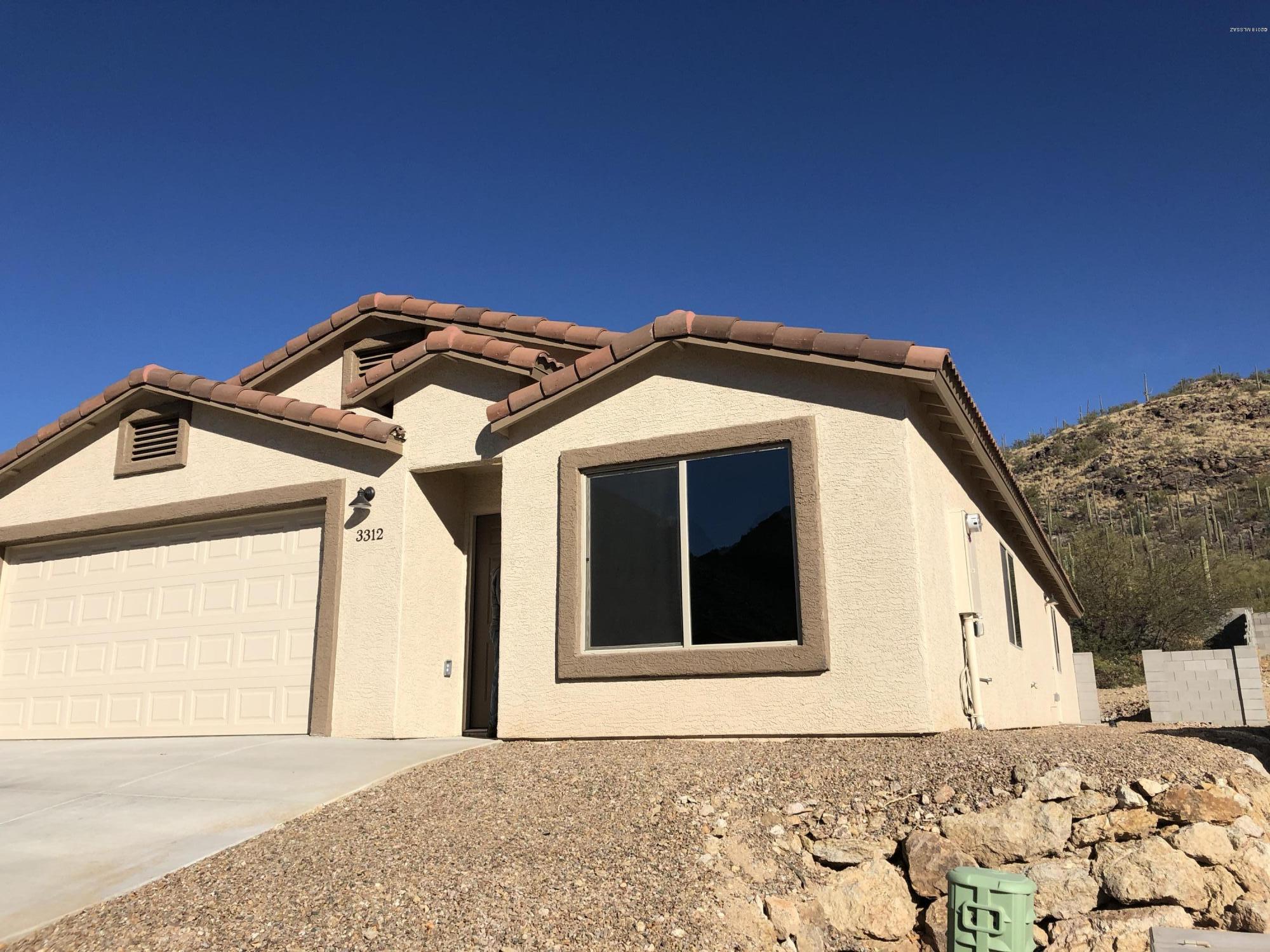 Mountain Manor View - Residential