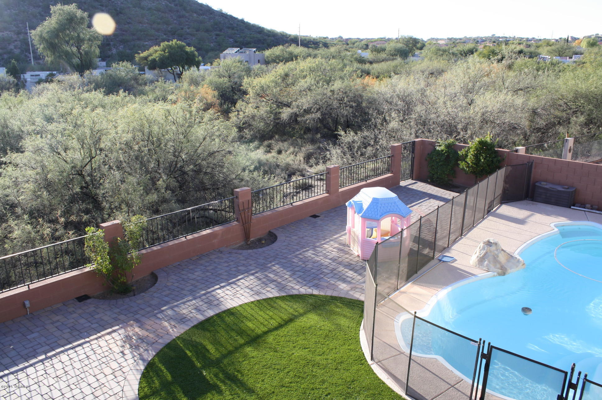 Tierra Santa (1-126) - Residential Lease