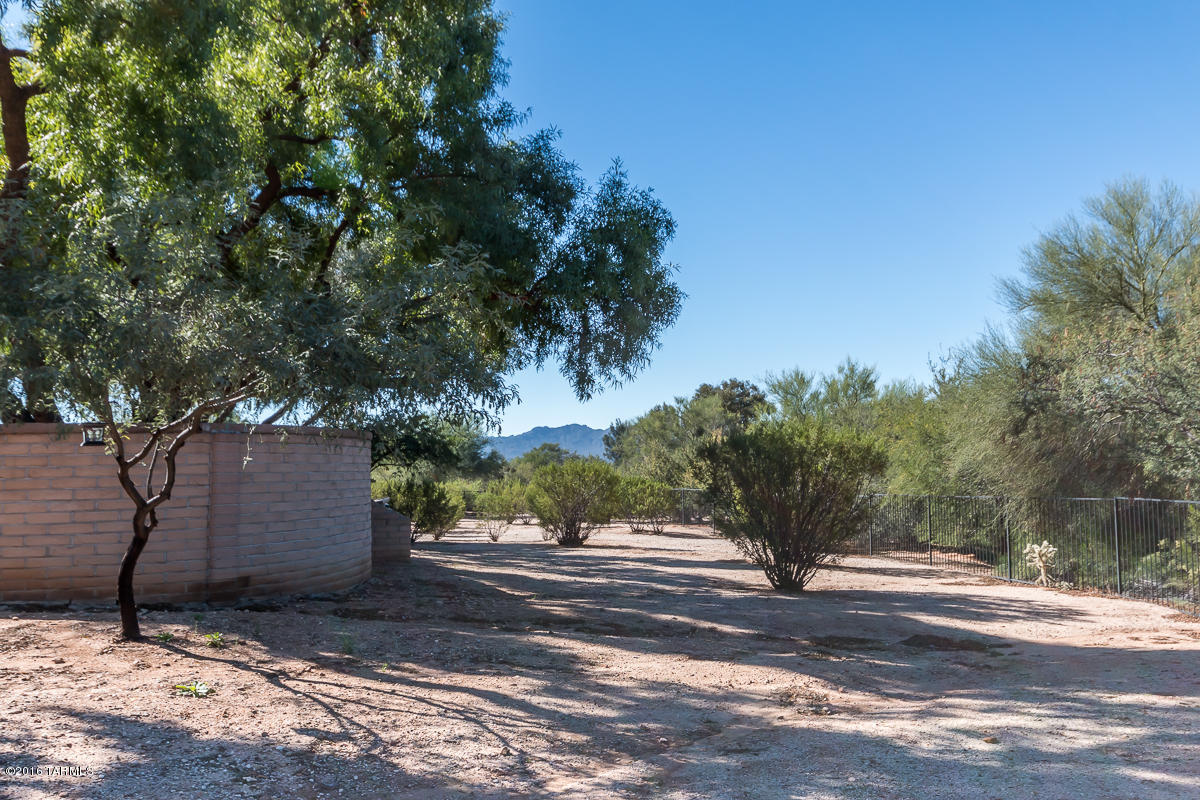 Casas Adobes West No.2 (284-438) - Residential