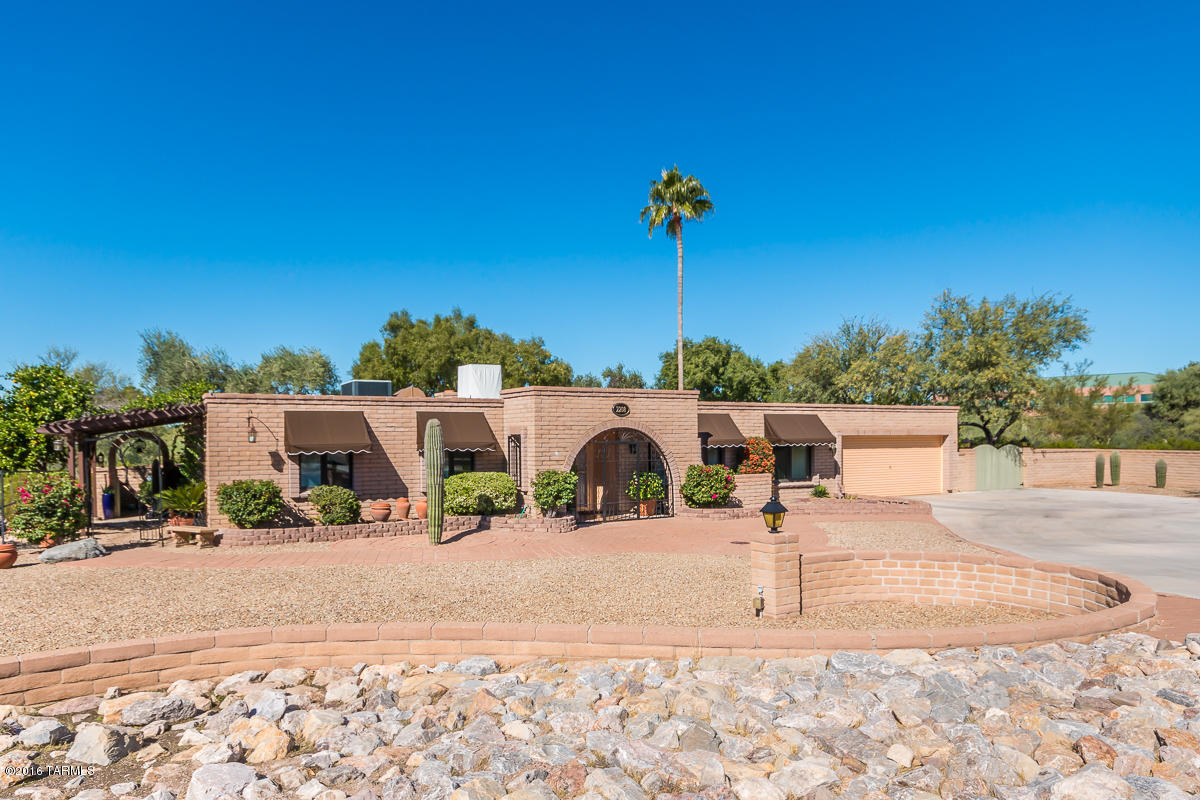 Casas Adobes West No.2 (284-438) - Residential