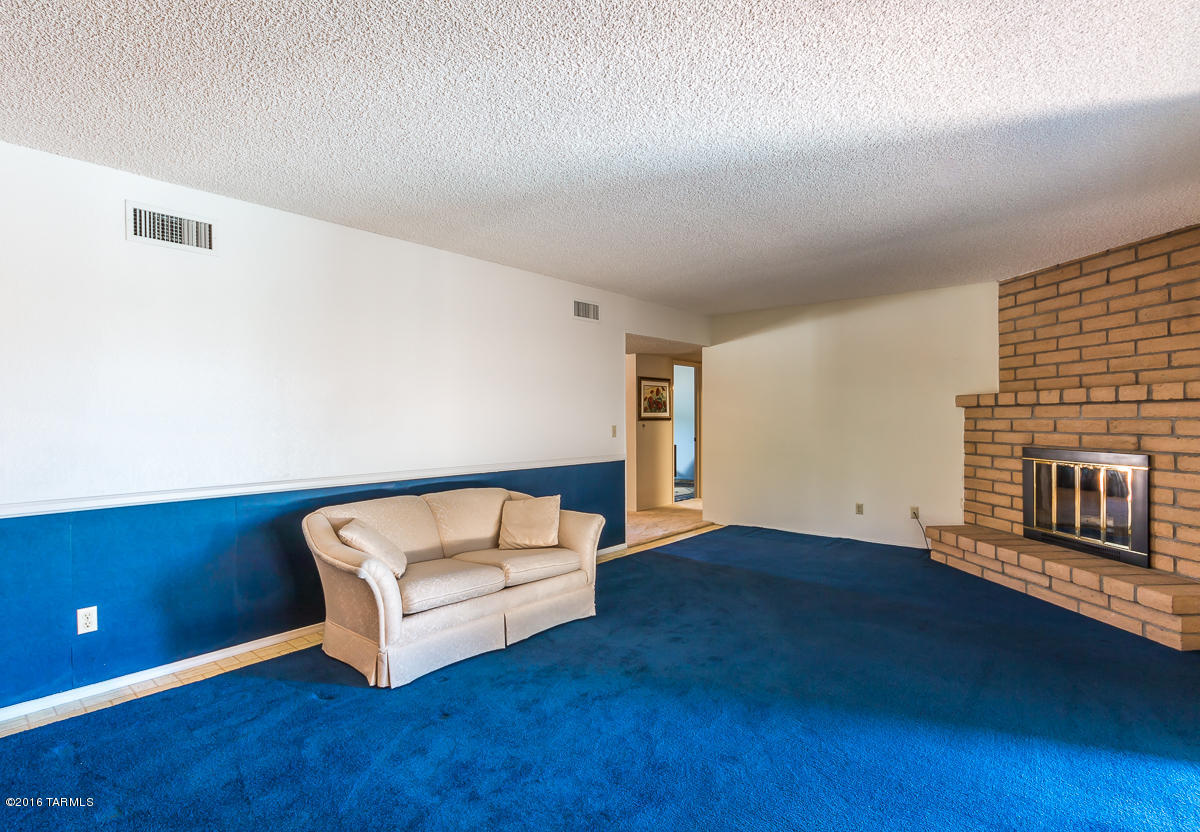 Casas Adobes West No.2 (284-438) - Residential