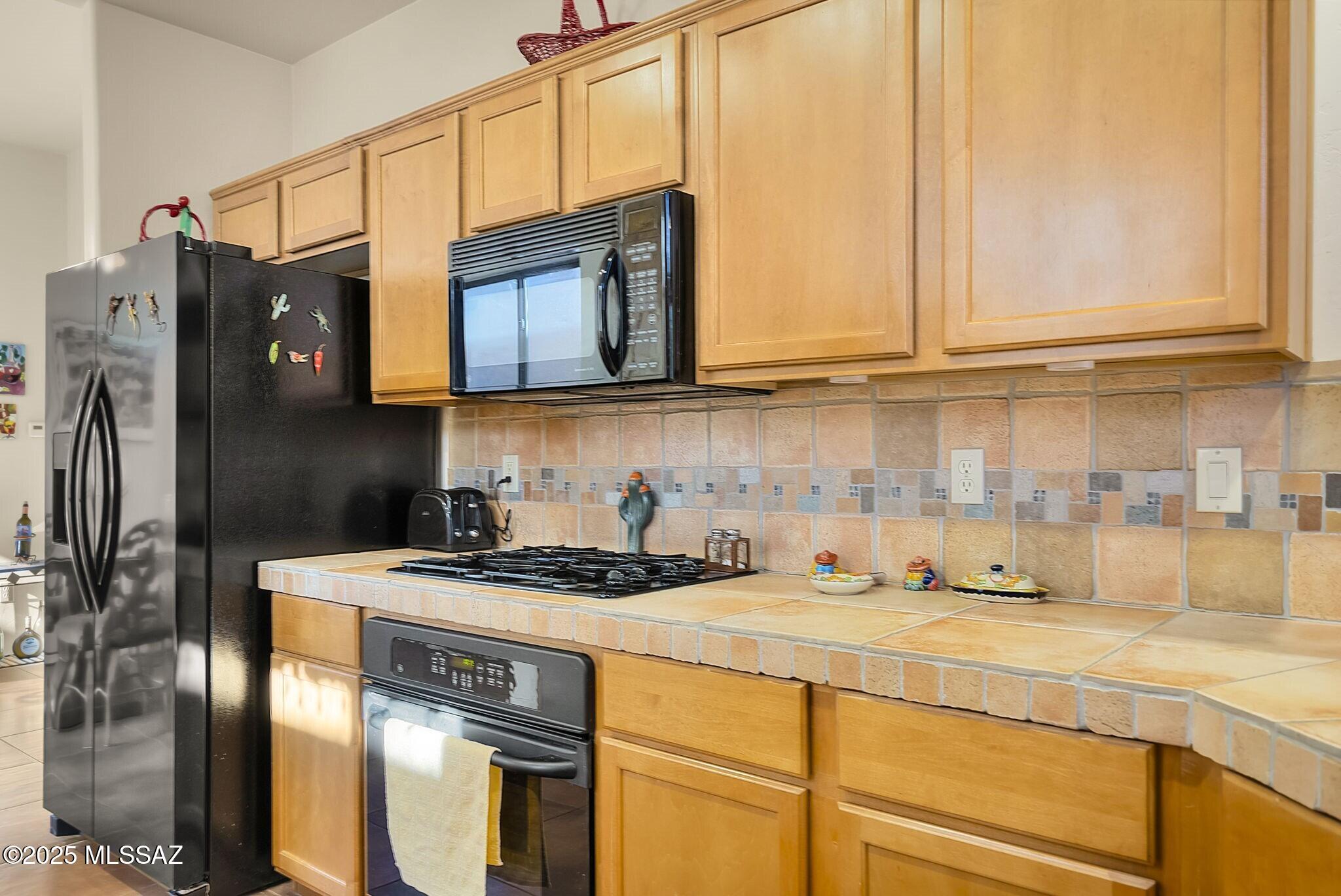 Barrio San Miguel Patio Homes - Residential