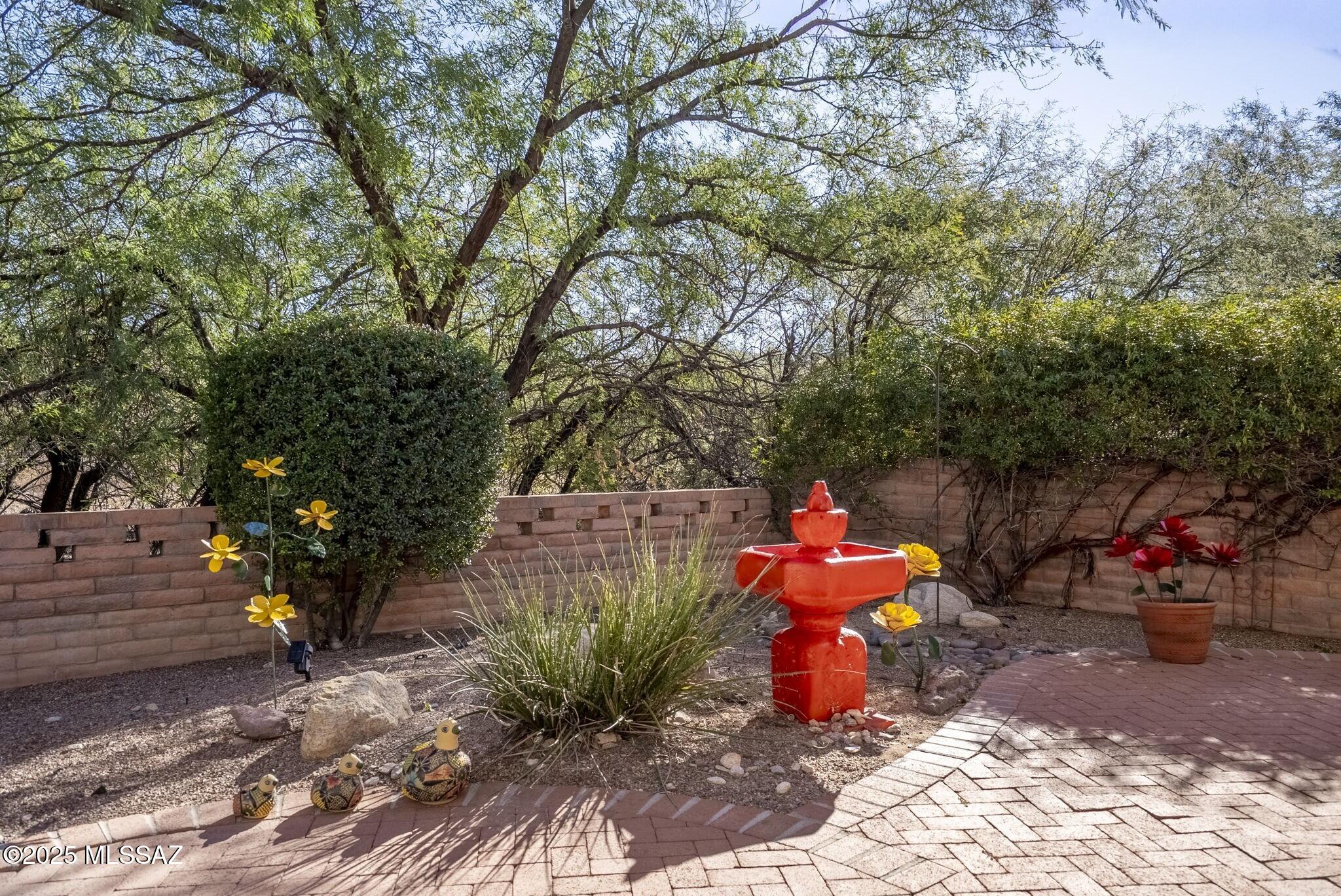 Barrio San Miguel Patio Homes - Residential