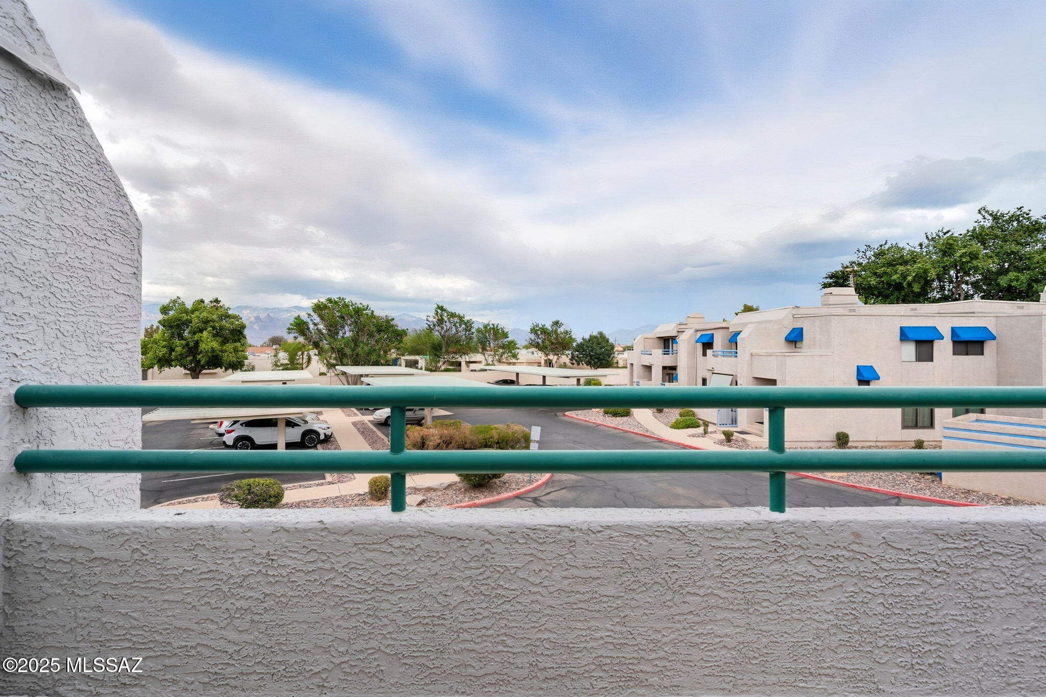 Summertree Condominiums (1-224) - Residential
