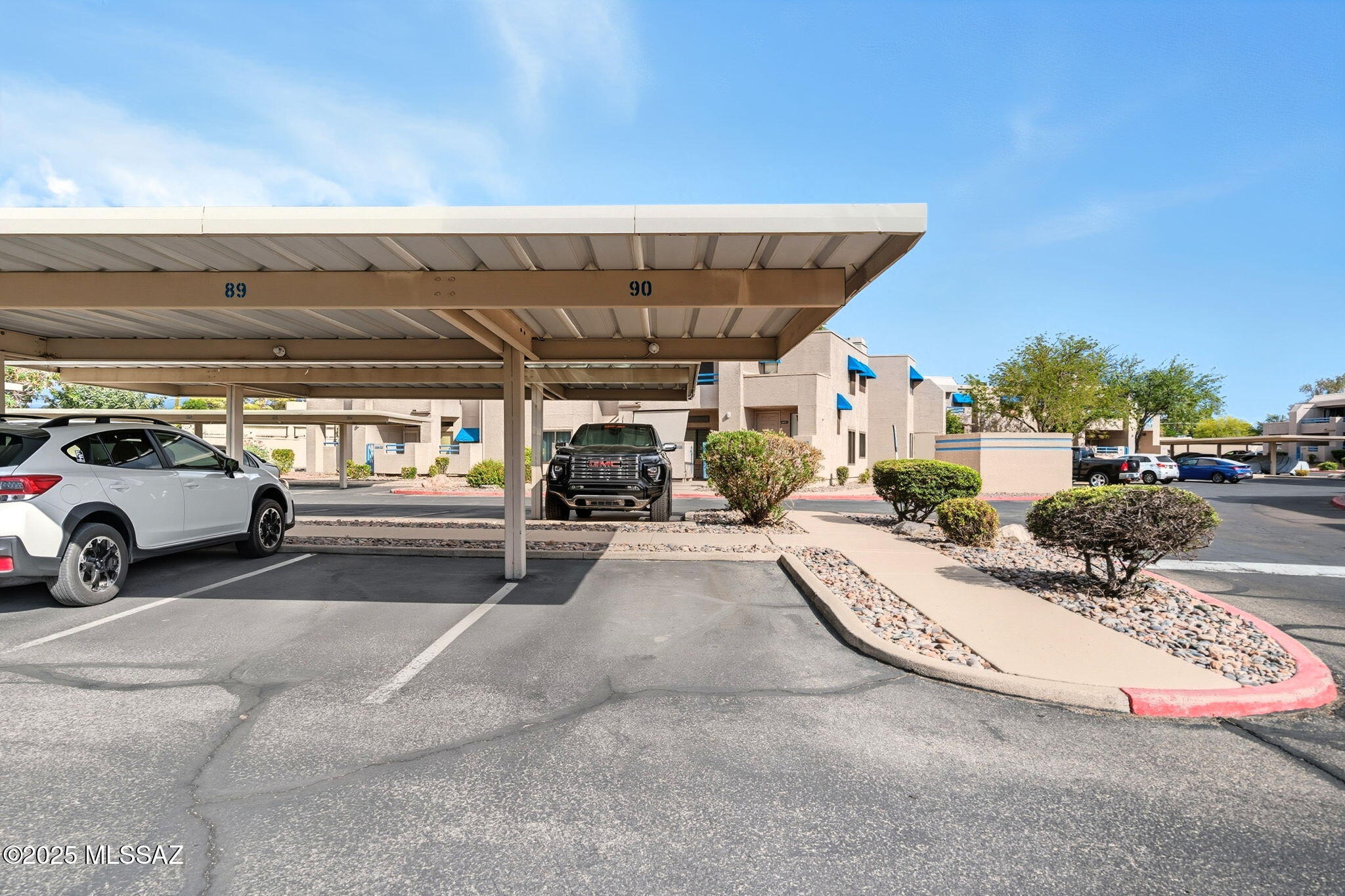 Summertree Condominiums (1-224) - Residential