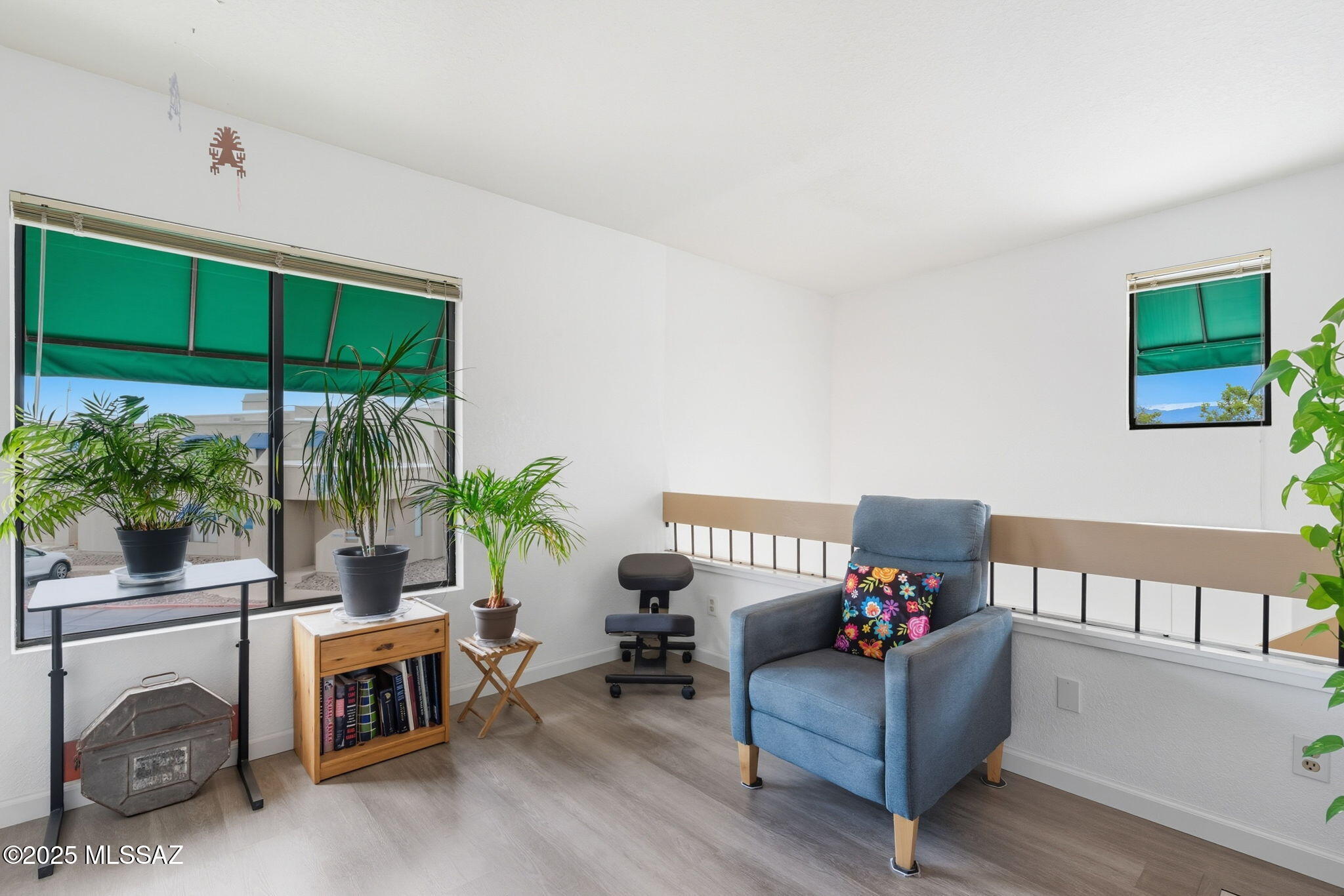 Summertree Condominiums (1-224) - Residential