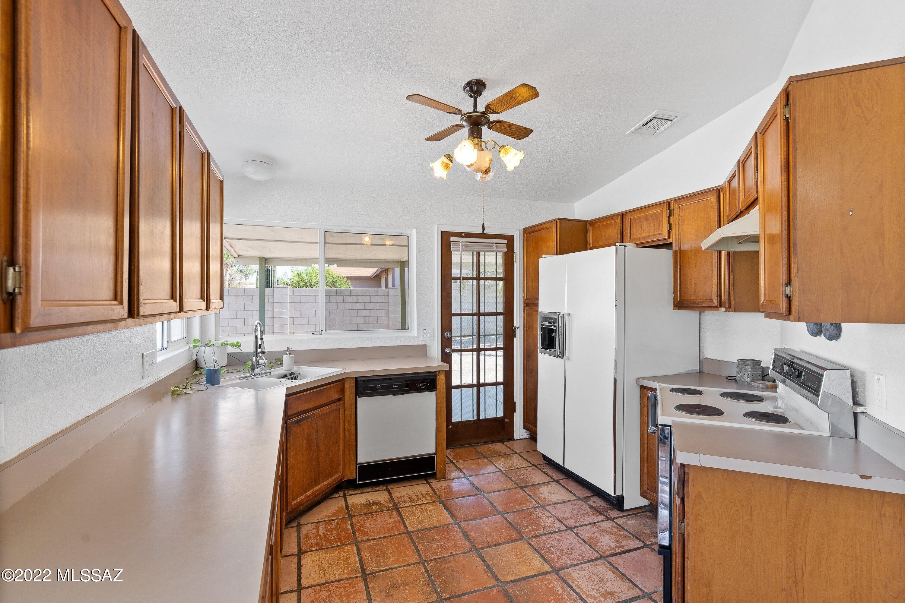 Meadowbrook (57-114) - Residential