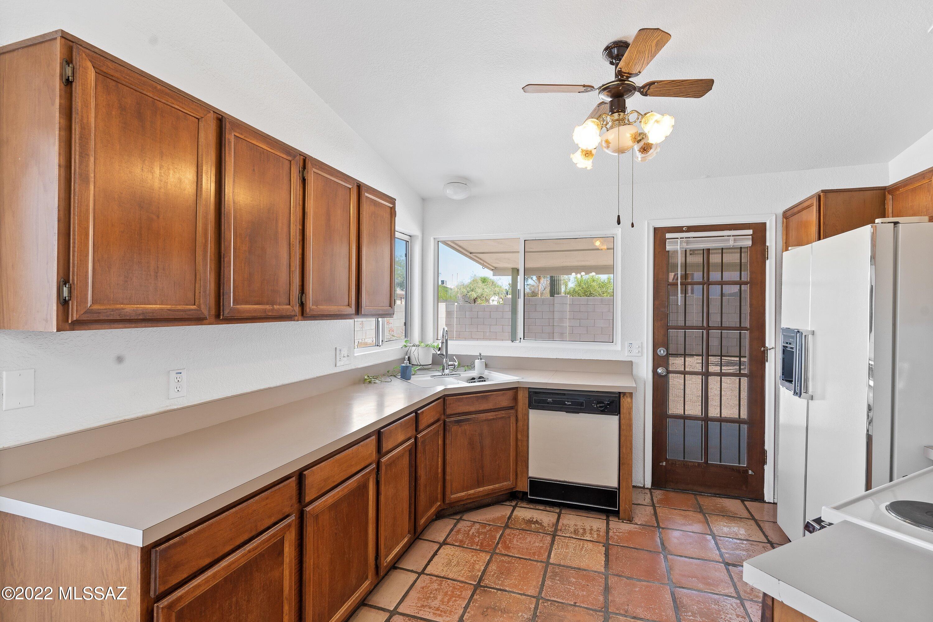 Meadowbrook (57-114) - Residential