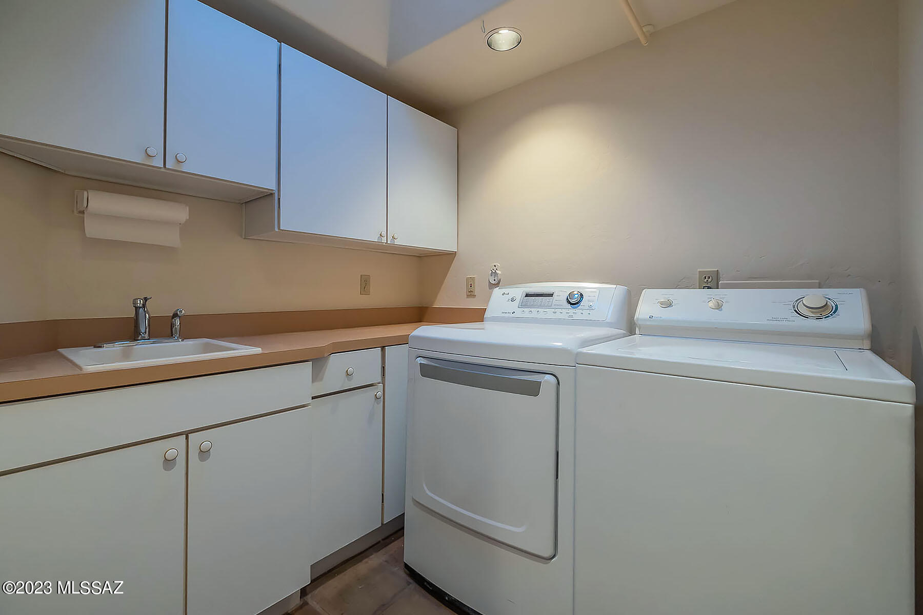 Alta Vista Village I (1-16) - Residential