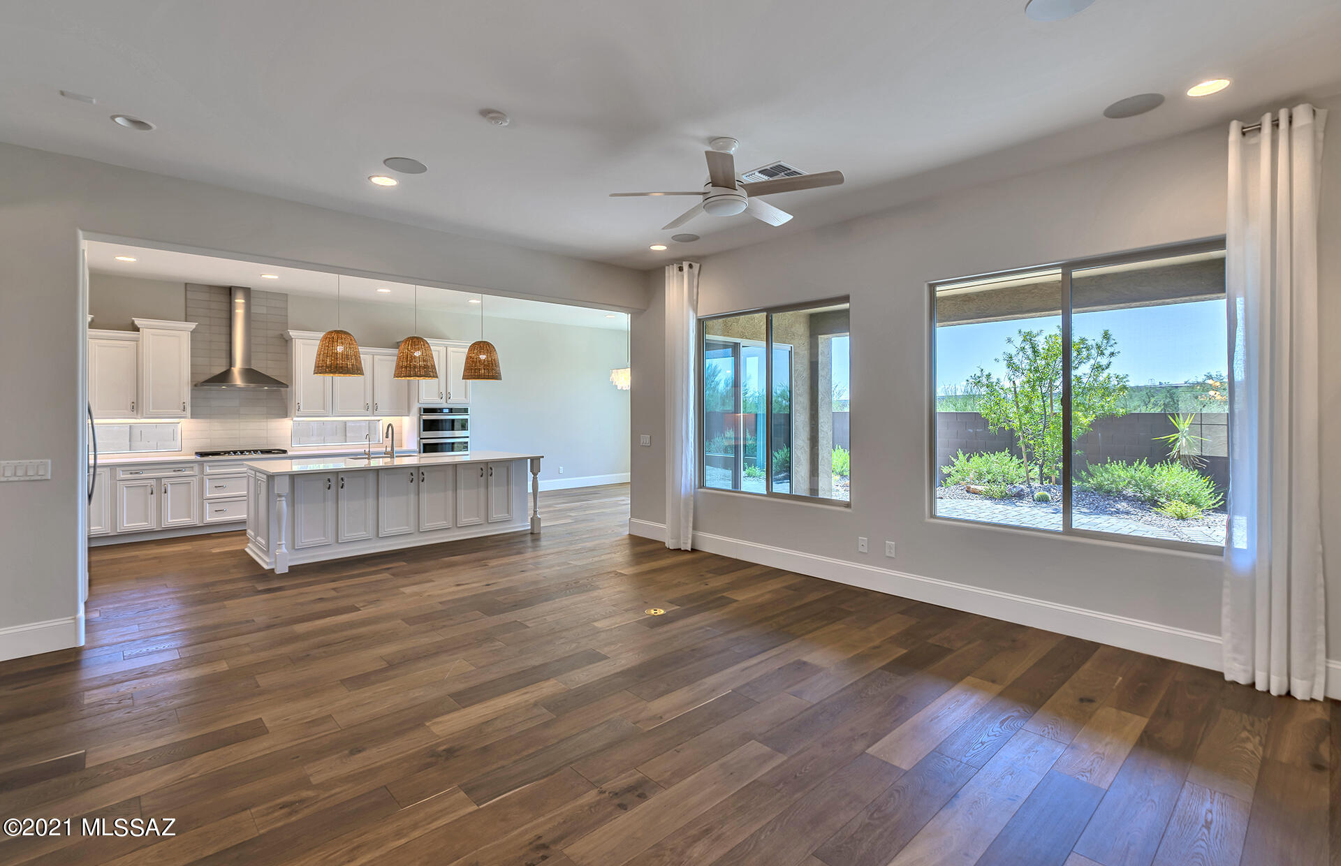 Saguaros Viejos West - Residential