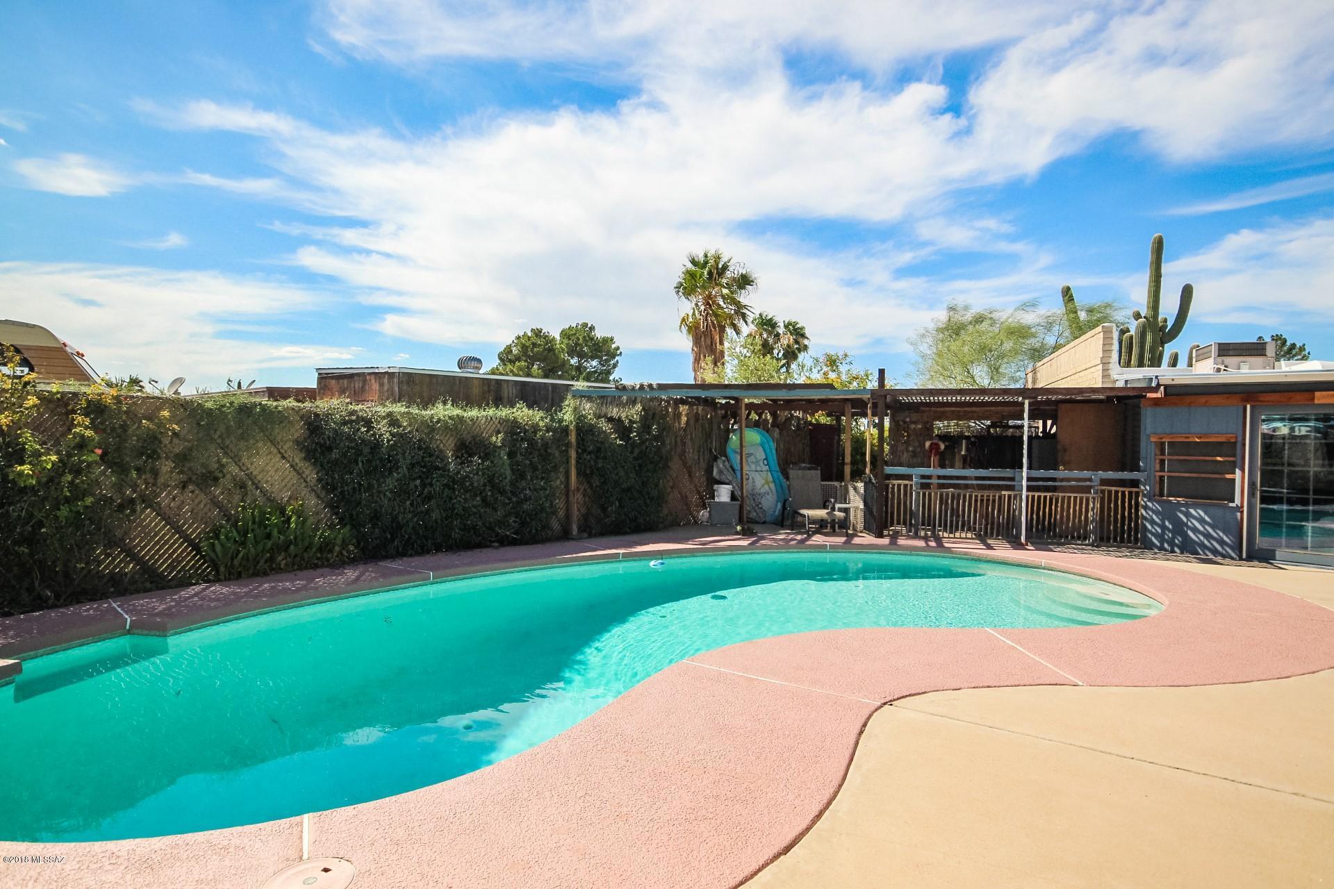 Olive Grove (1-86) - Residential