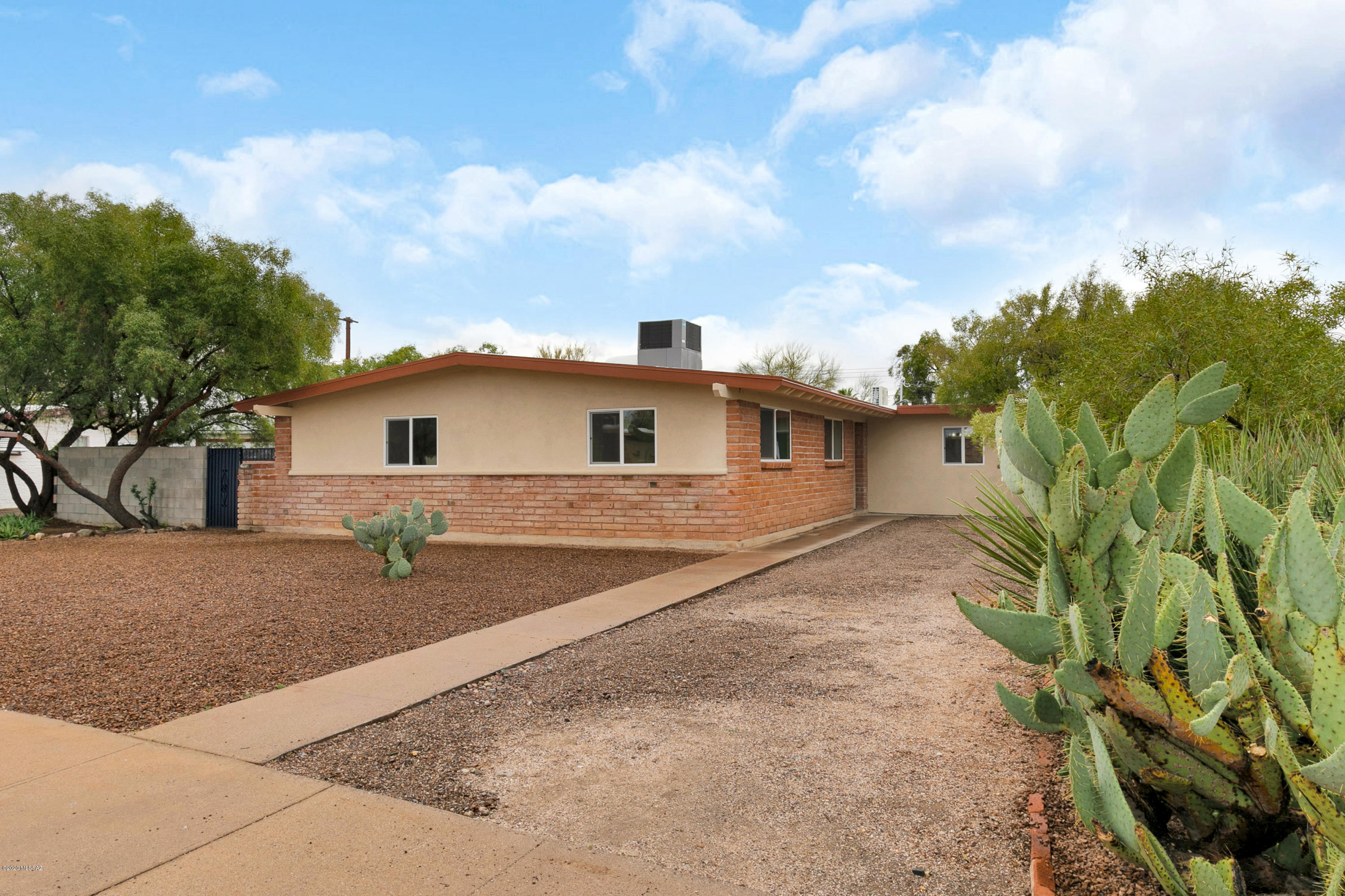 Kingston Knolls Terrace - Residential