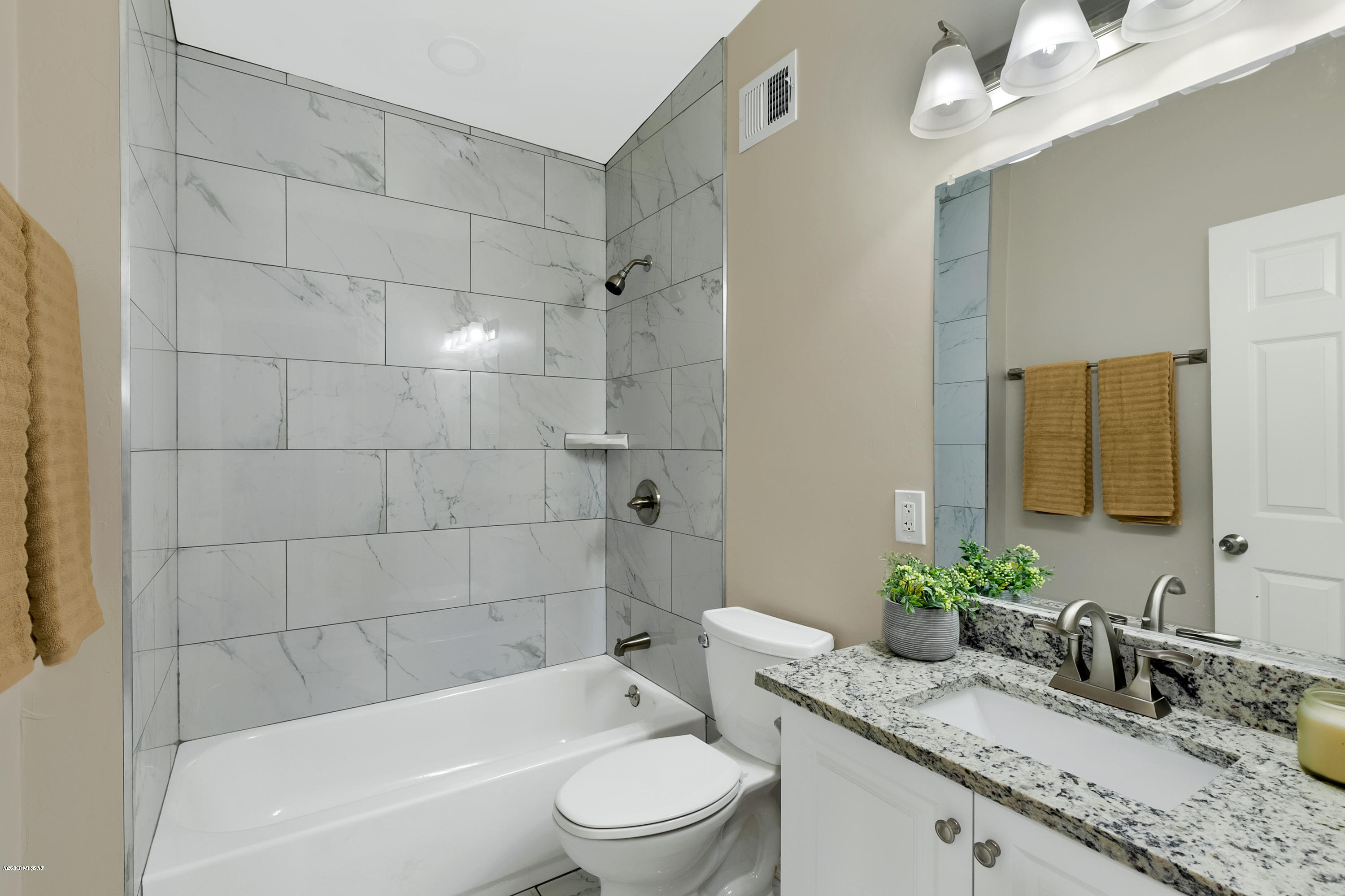 Kingston Knolls Terrace - Residential