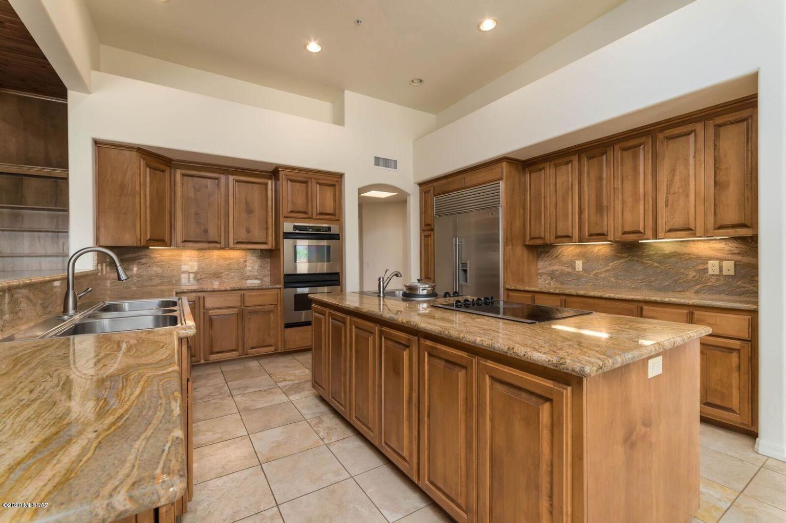 Stone Canyon II - Residential