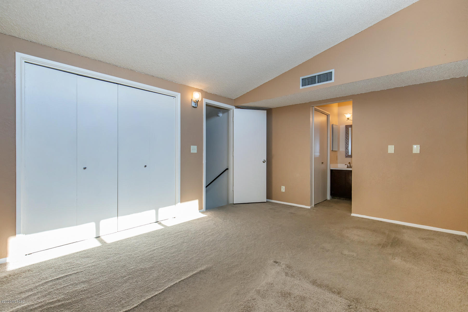 Richland Heights Townhouses - Residential