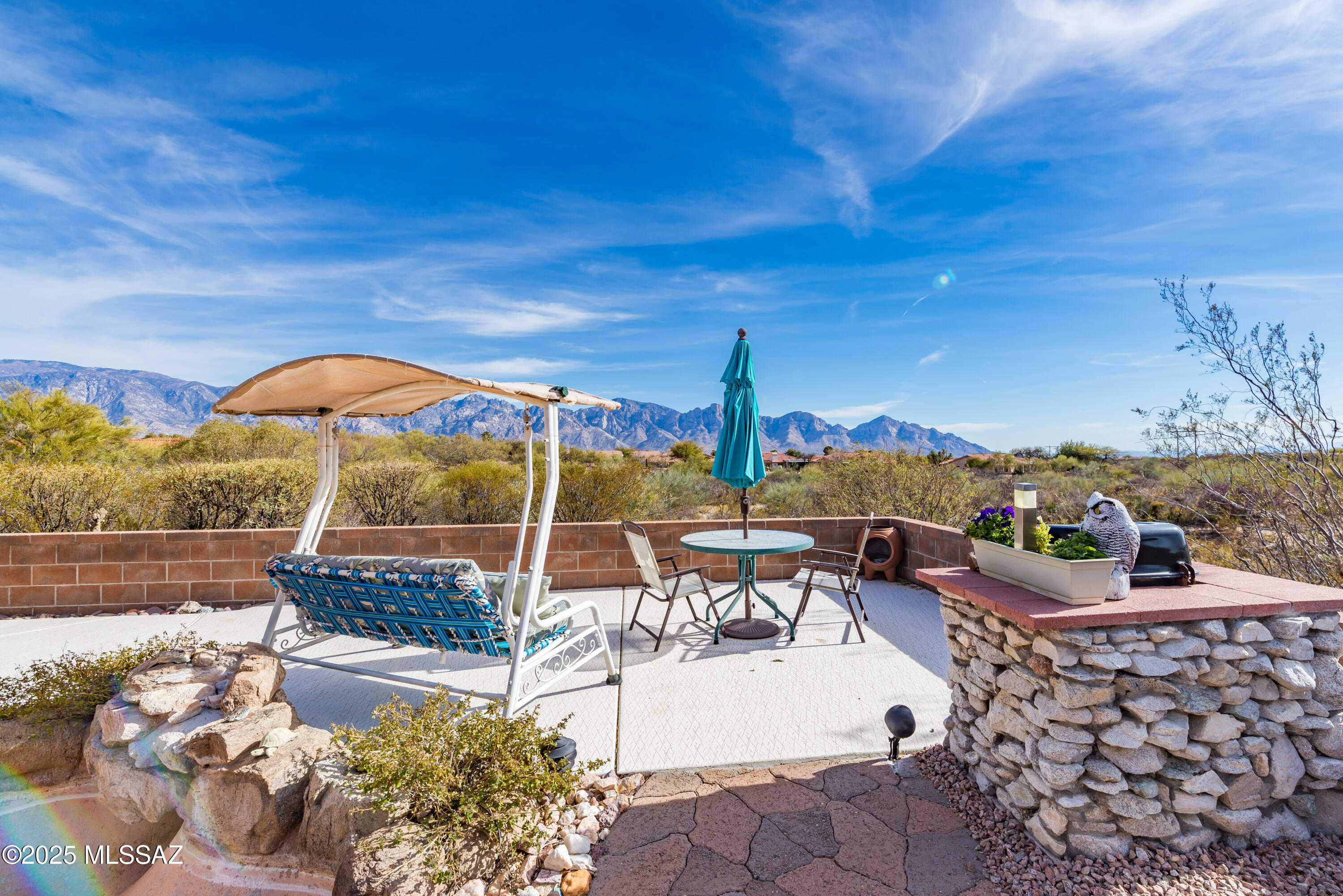 838 E Desert Glen Drive