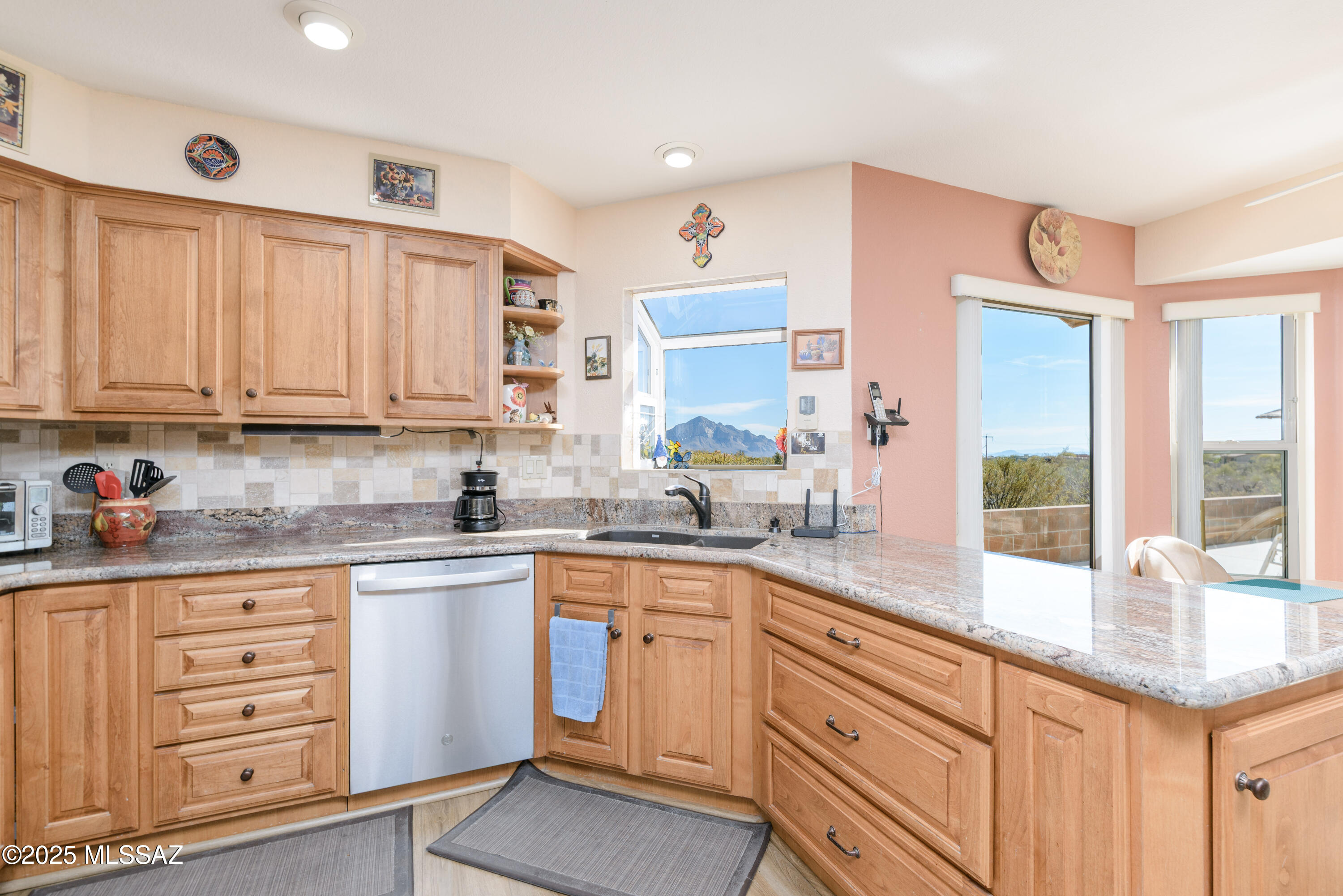 838 E Desert Glen Drive