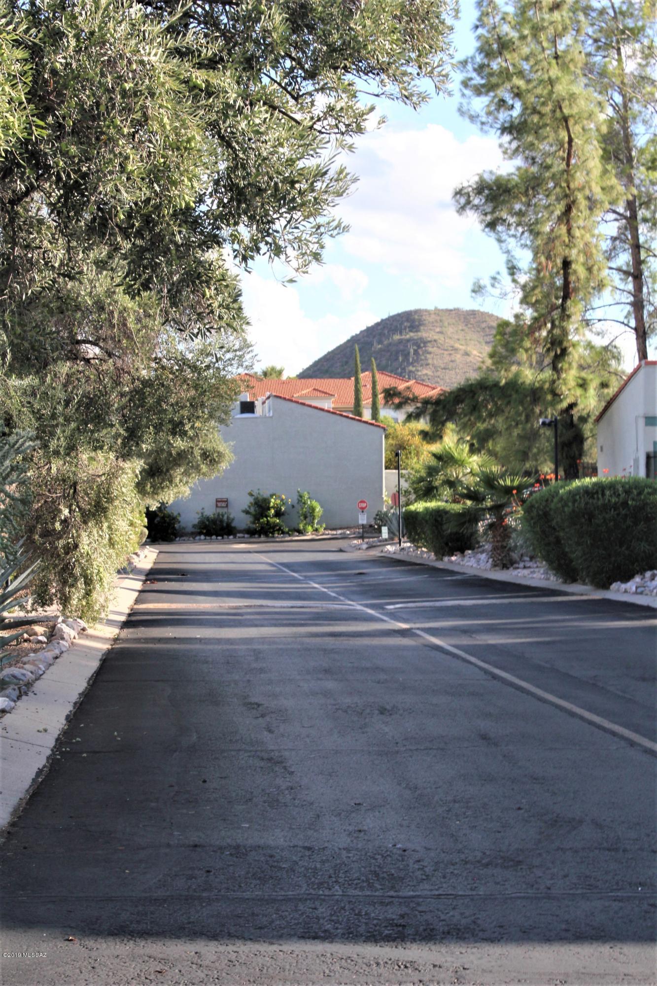 Haven Ridge Twnhss (32-128) - Residential