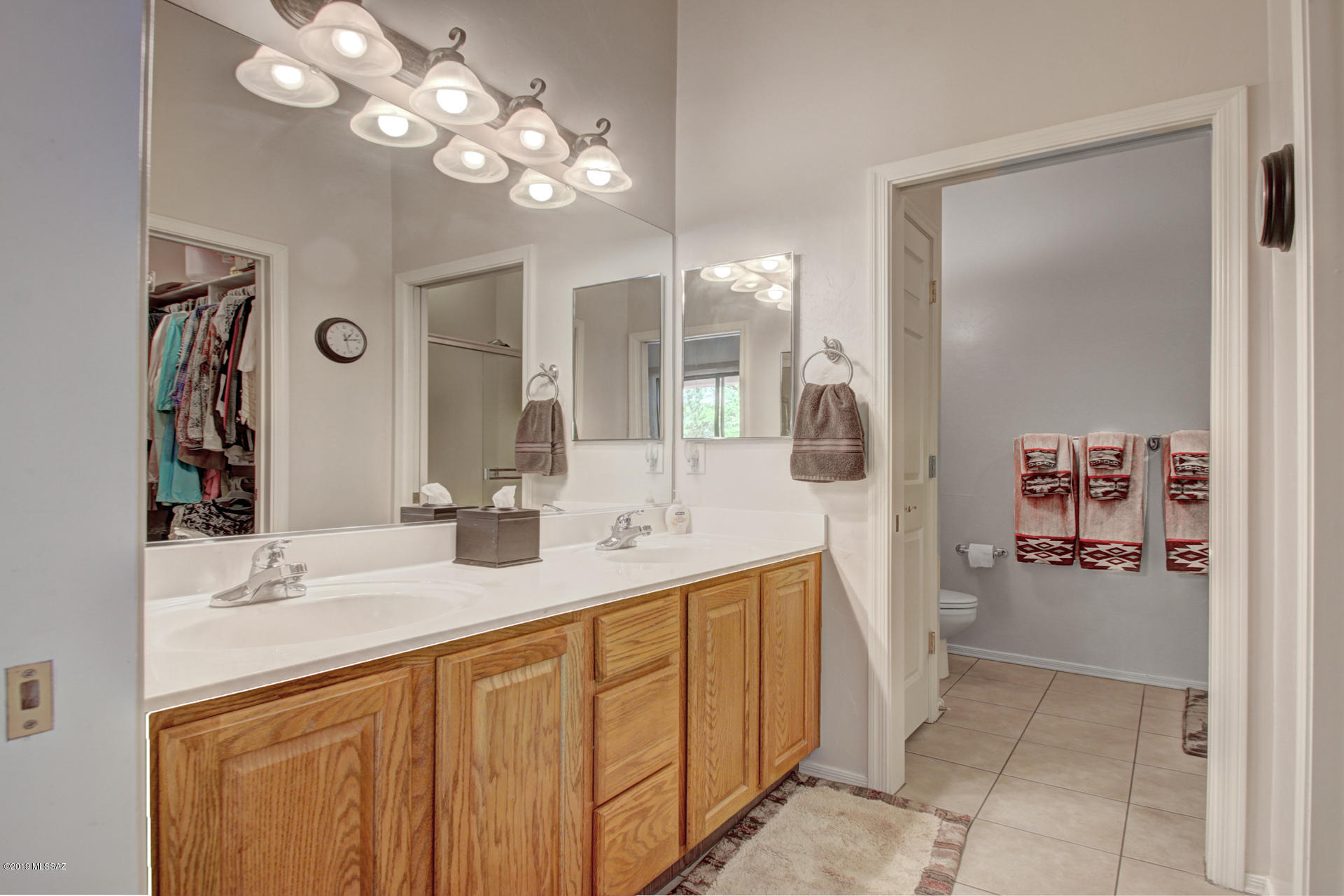 Green Valley Townhouses 4 - Residential