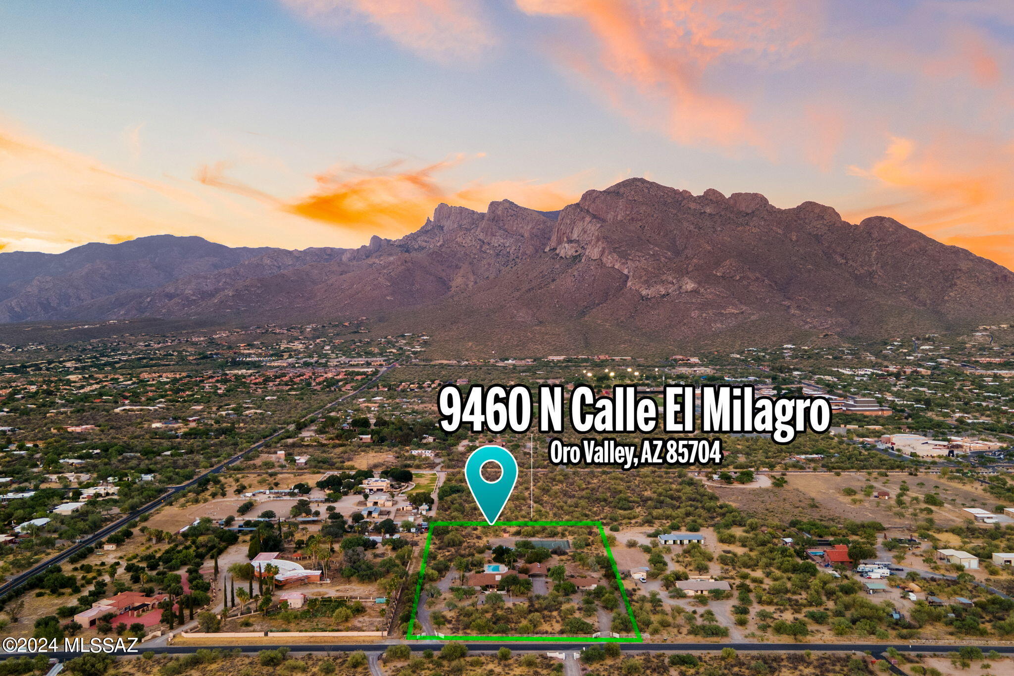 9460 N Calle El Milagro