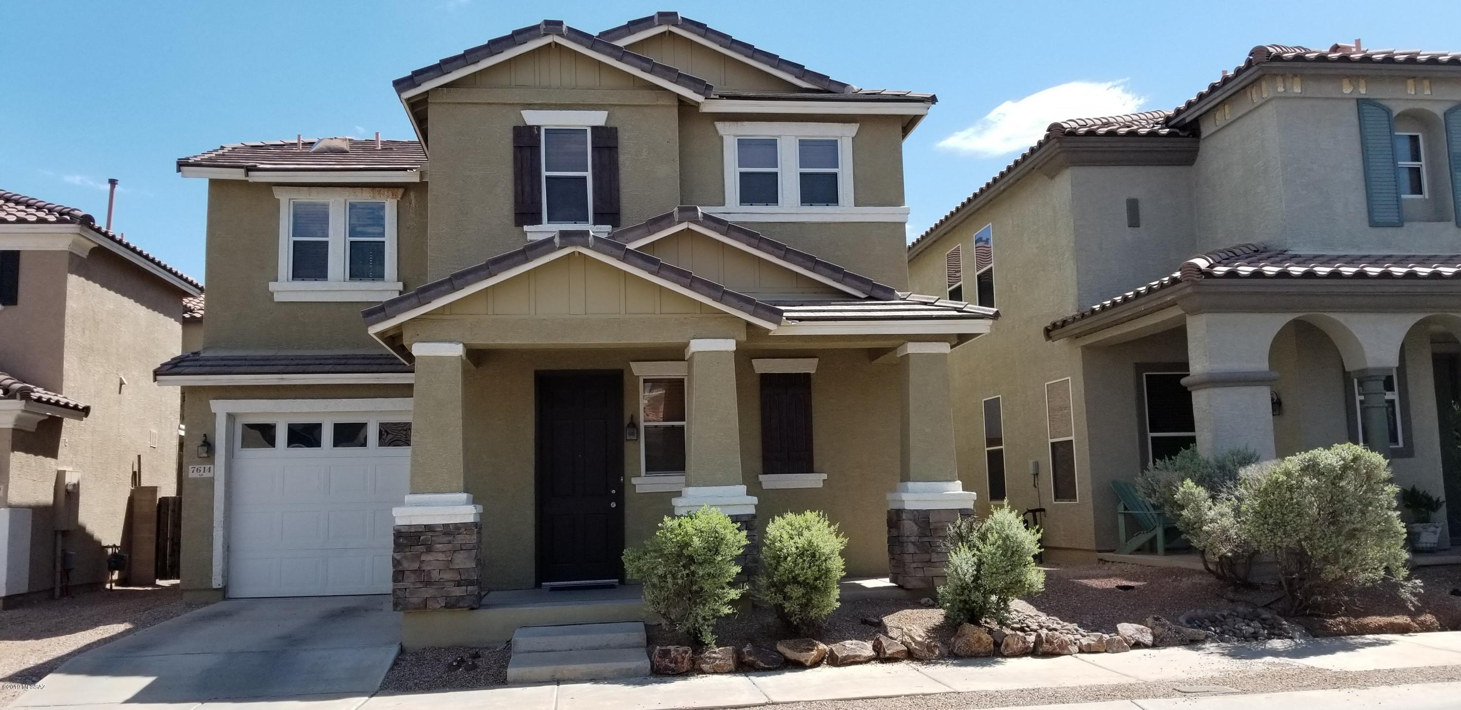Pantano Overlook - Residential