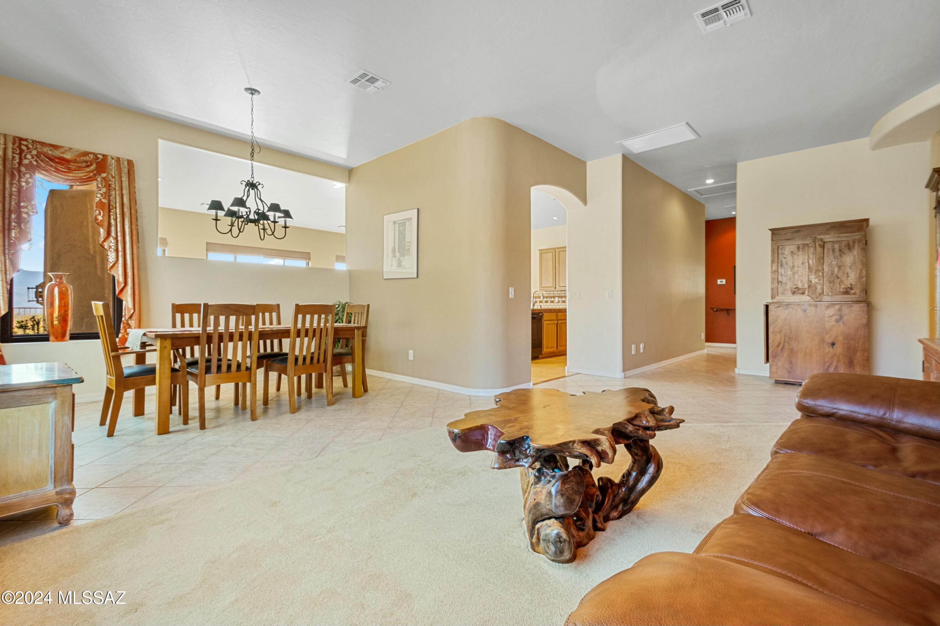Sabino Mountain (1-290) - Residential