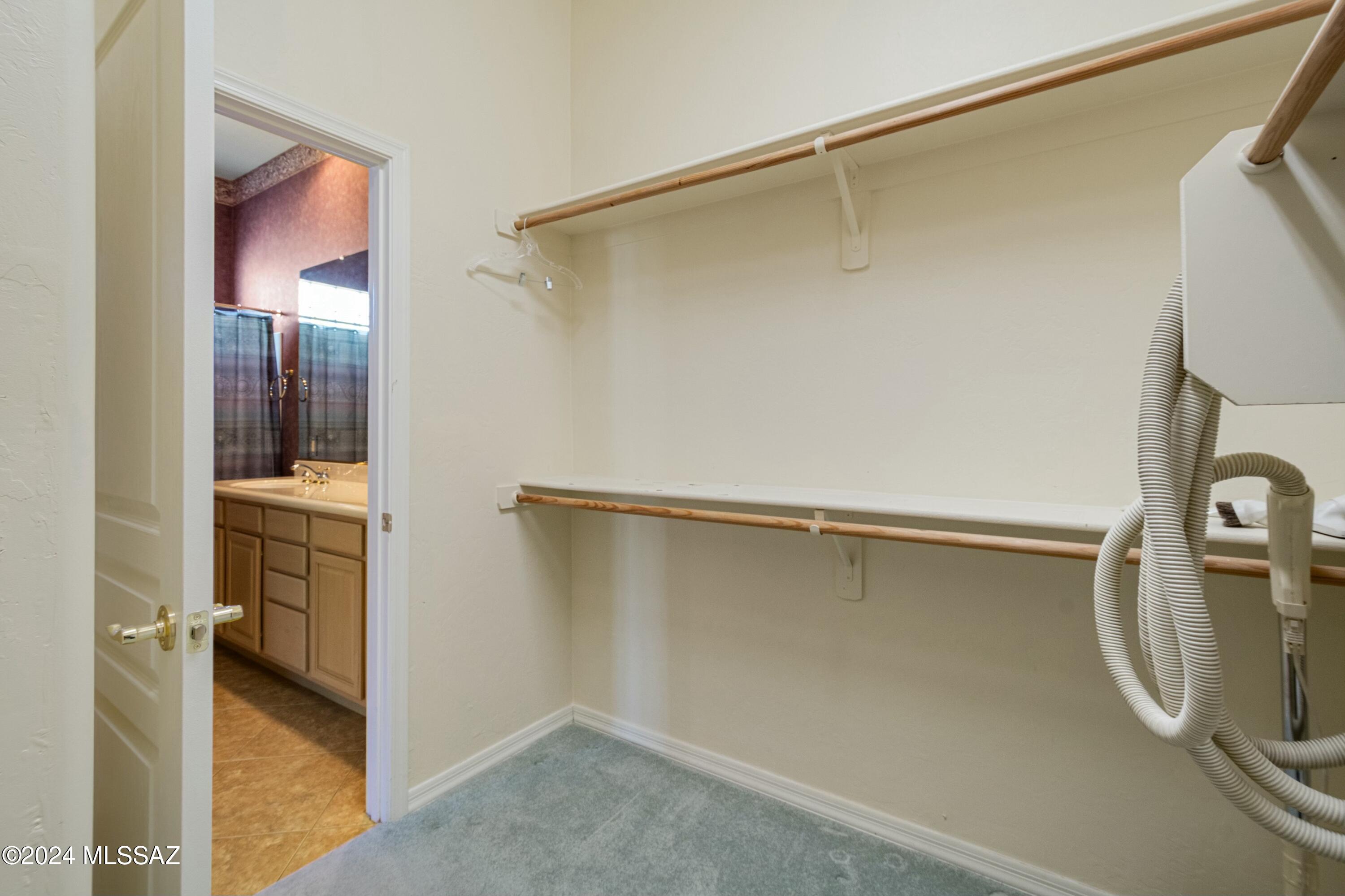 Sabino Mountain (1-290) - Residential