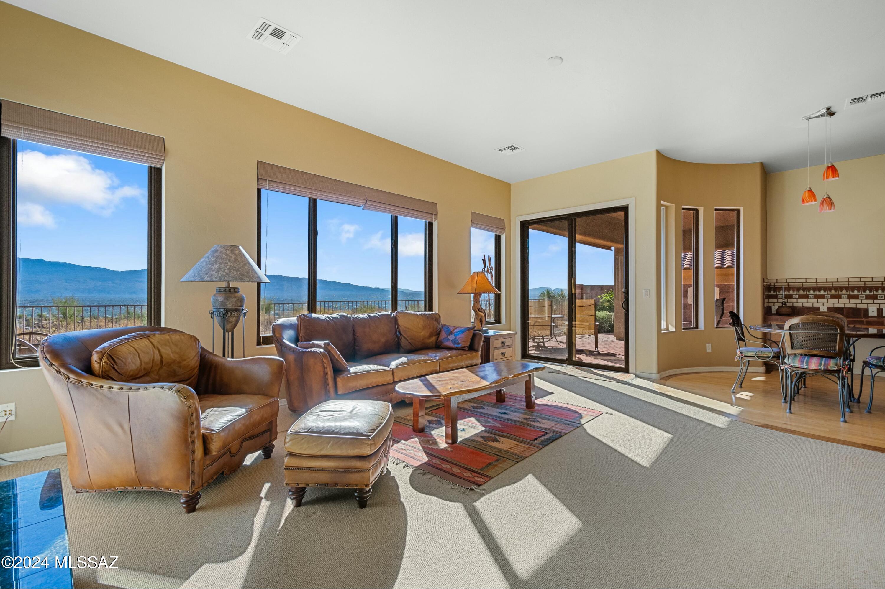 Sabino Mountain (1-290) - Residential