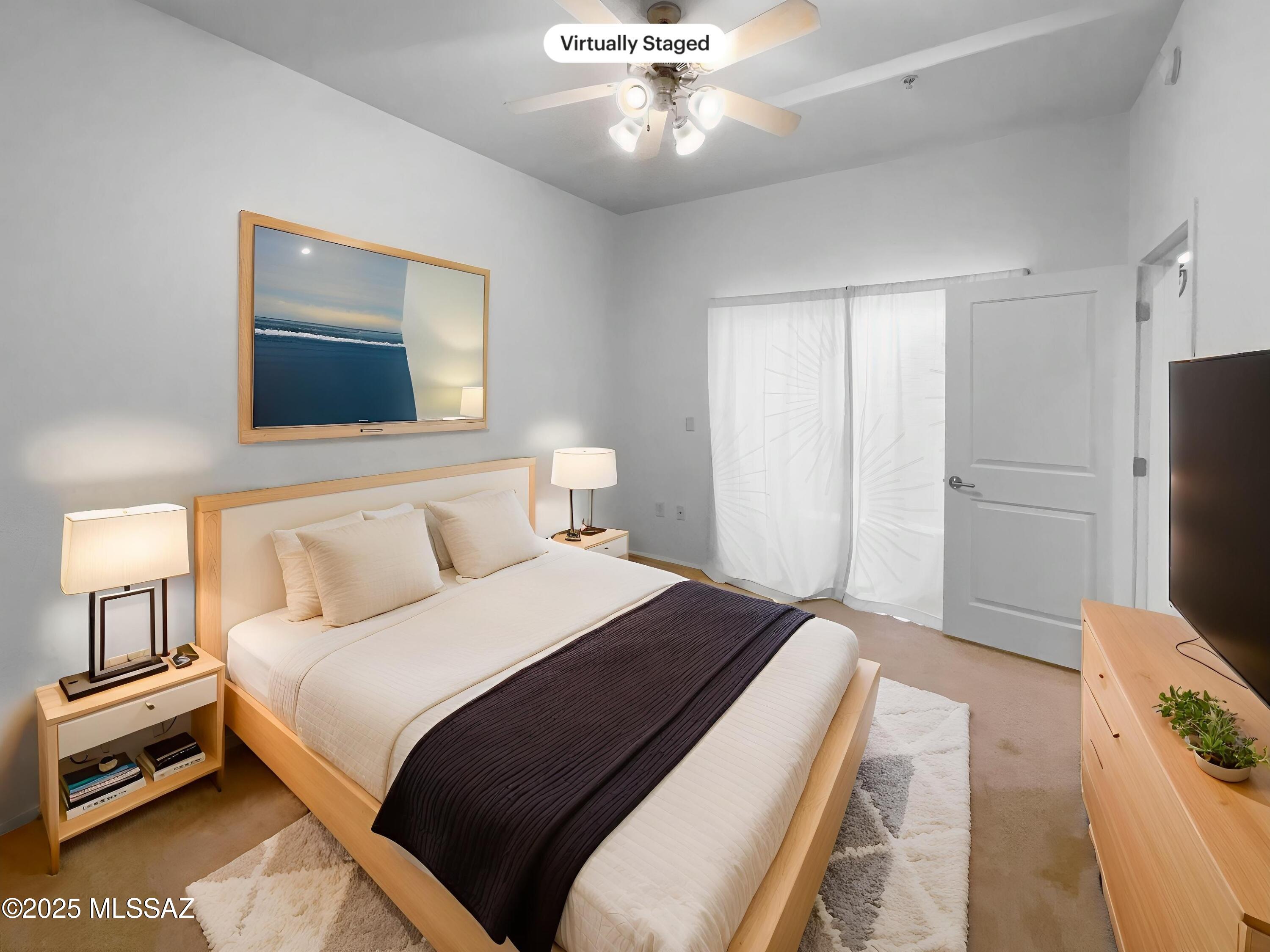 2016 E River Road 101