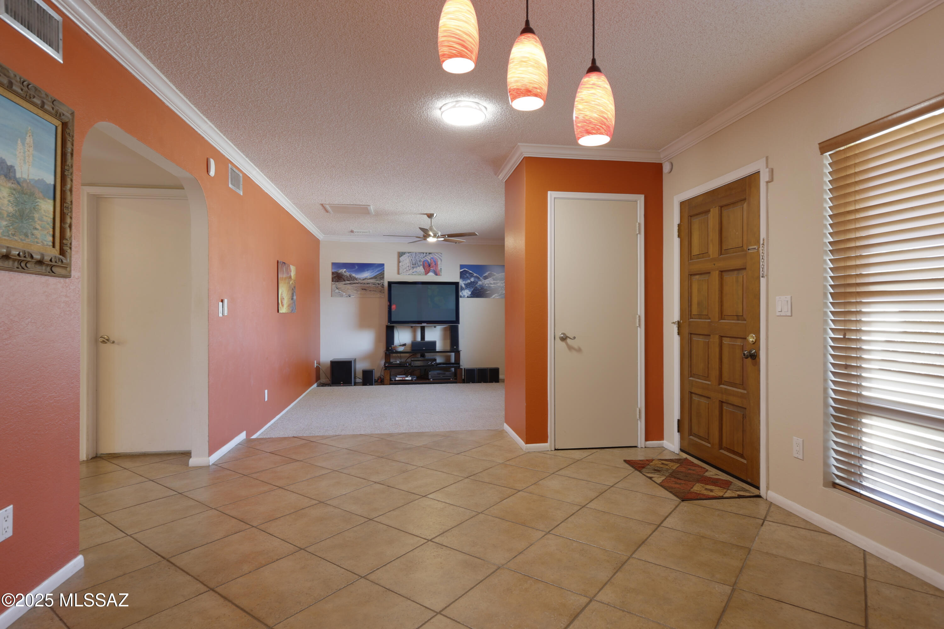 2731 N Dos Hombres Road