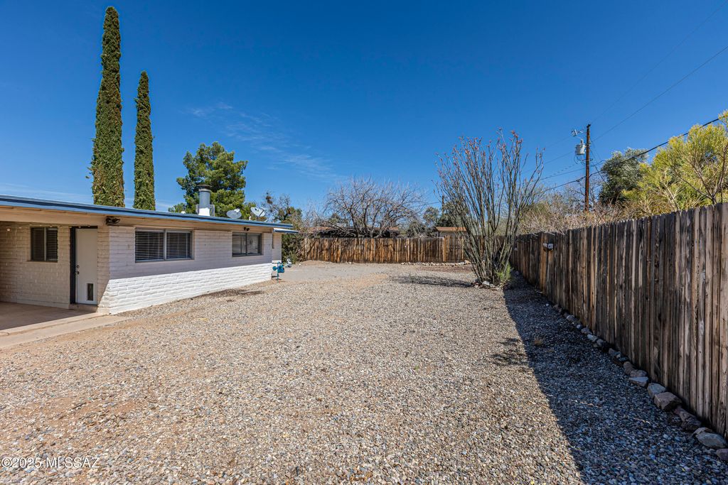 listing image 44