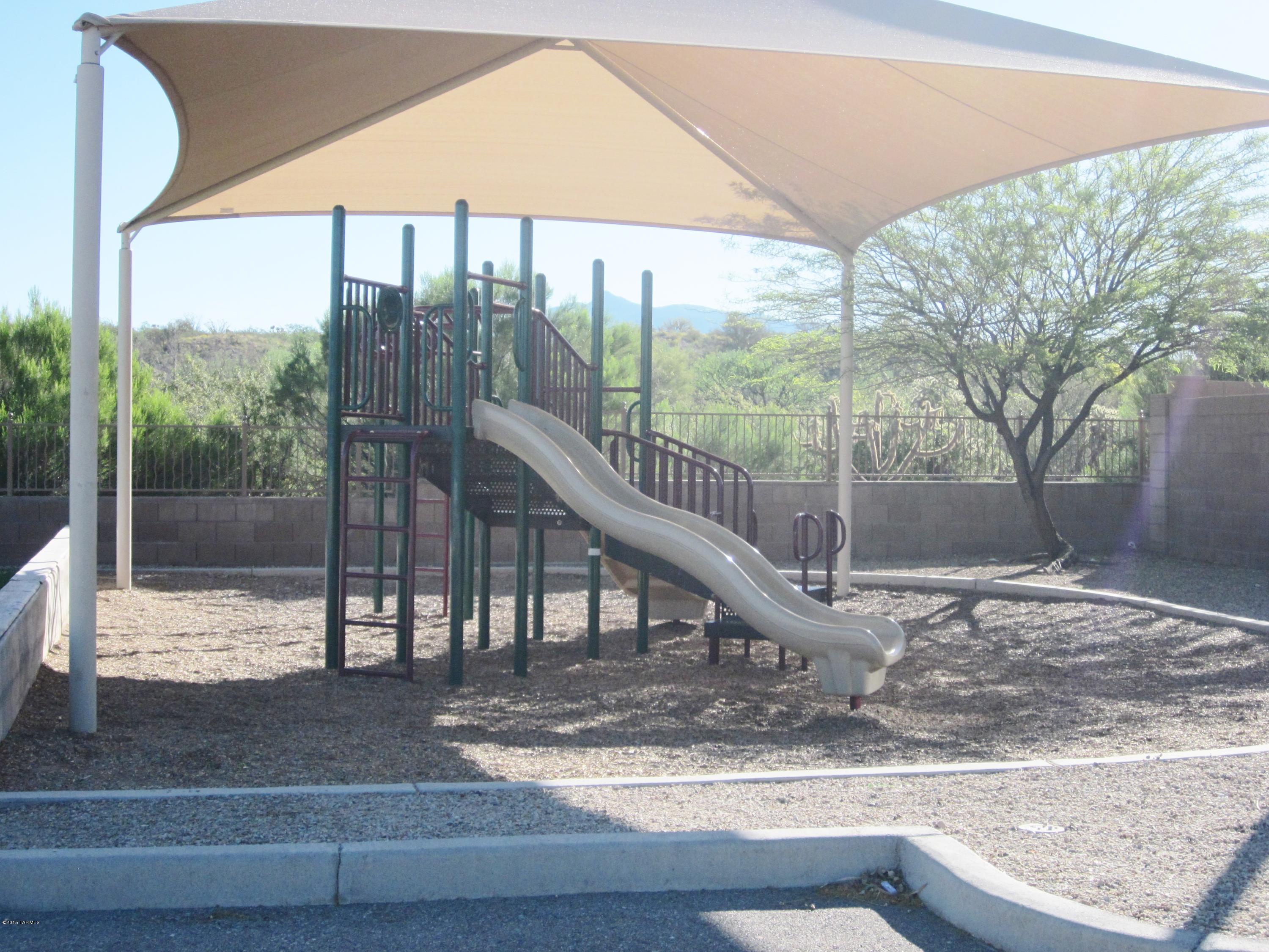 Rancho Del Lago (B37-38) - Residential Lease