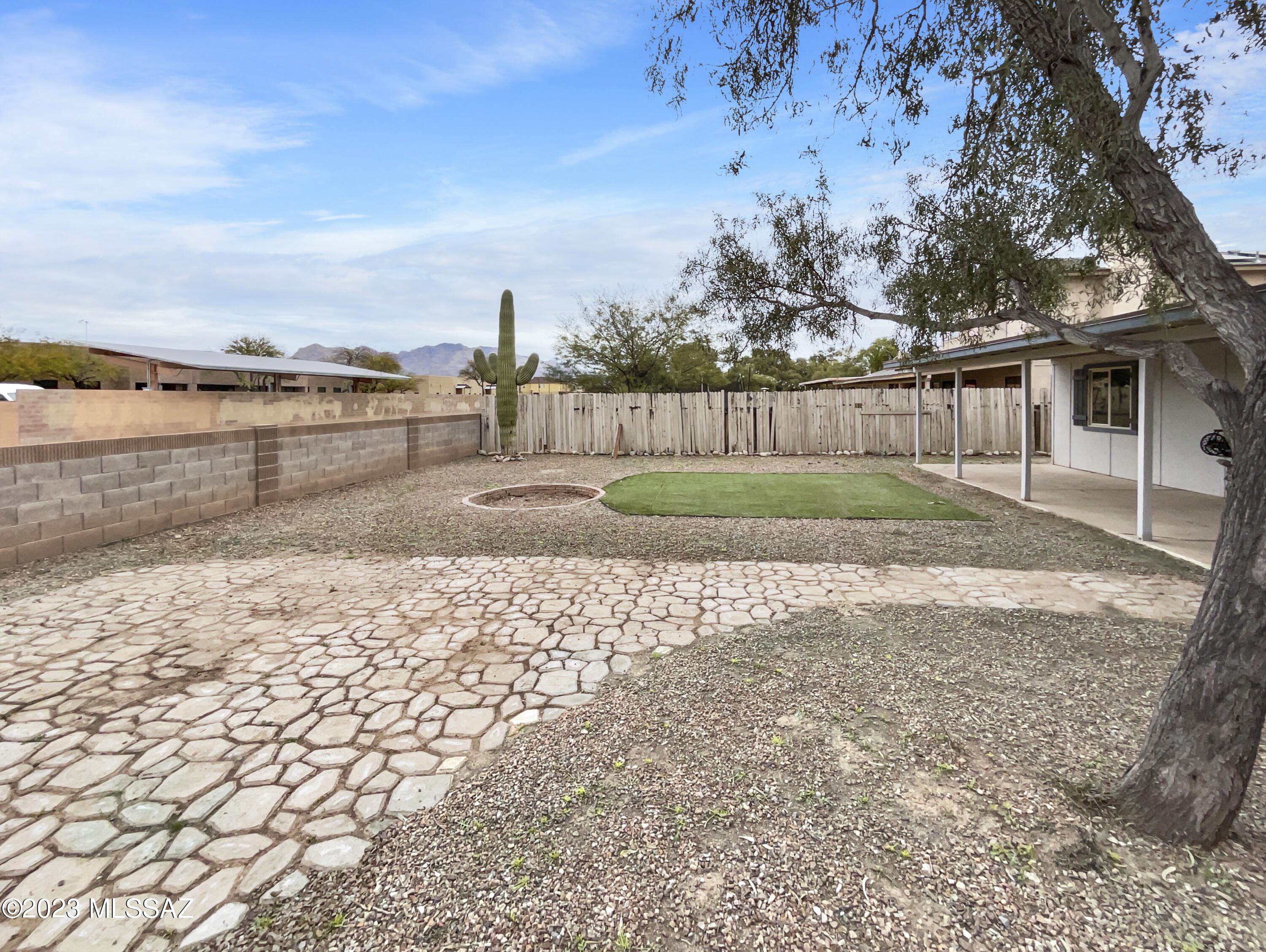 Meadowbrook (273-334, 348-403, 410-532) - Residential