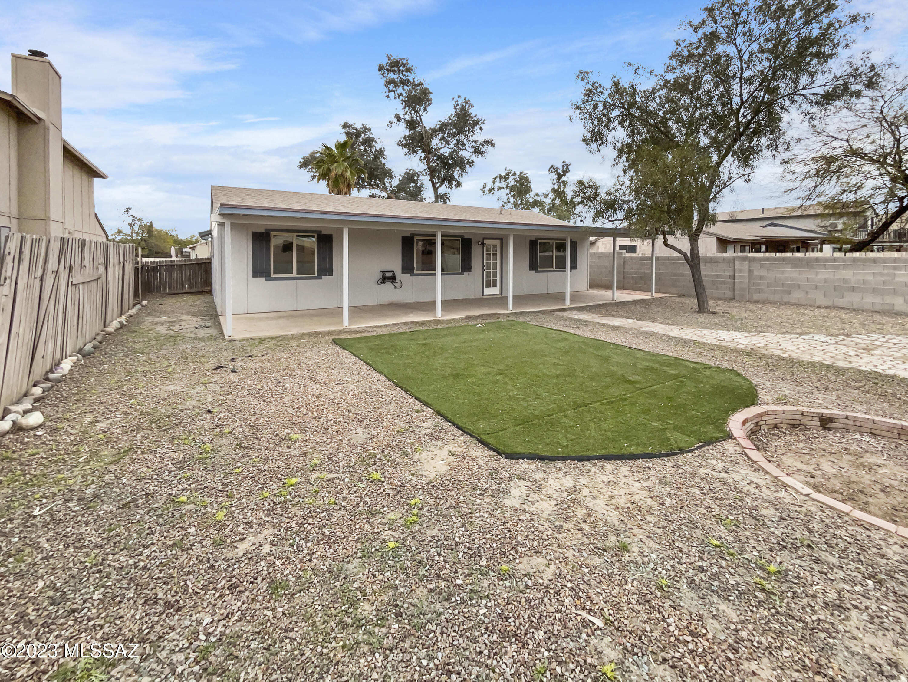 Meadowbrook (273-334, 348-403, 410-532) - Residential