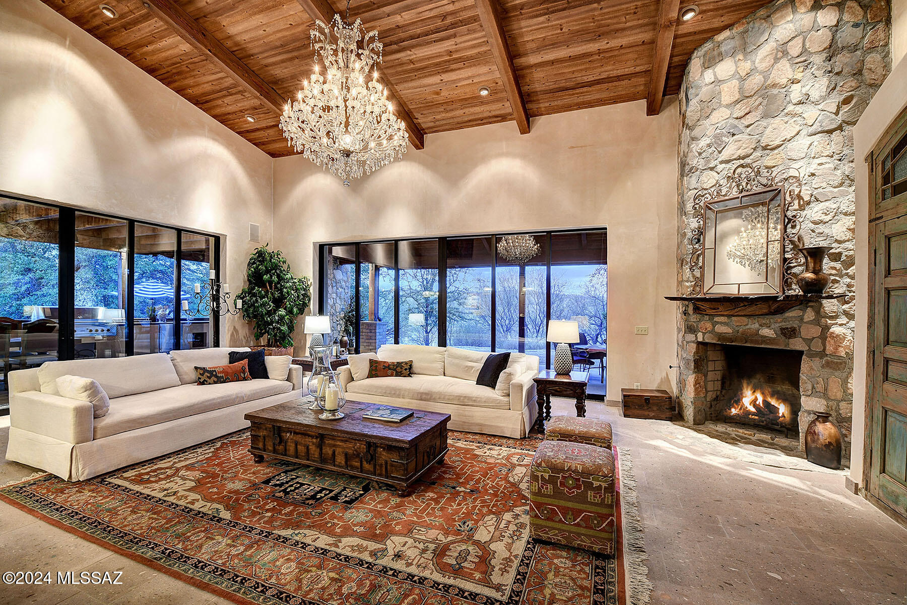 158 Casa Blanca Canyon Road