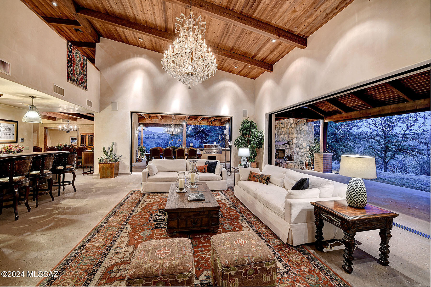 158 Casa Blanca Canyon Road