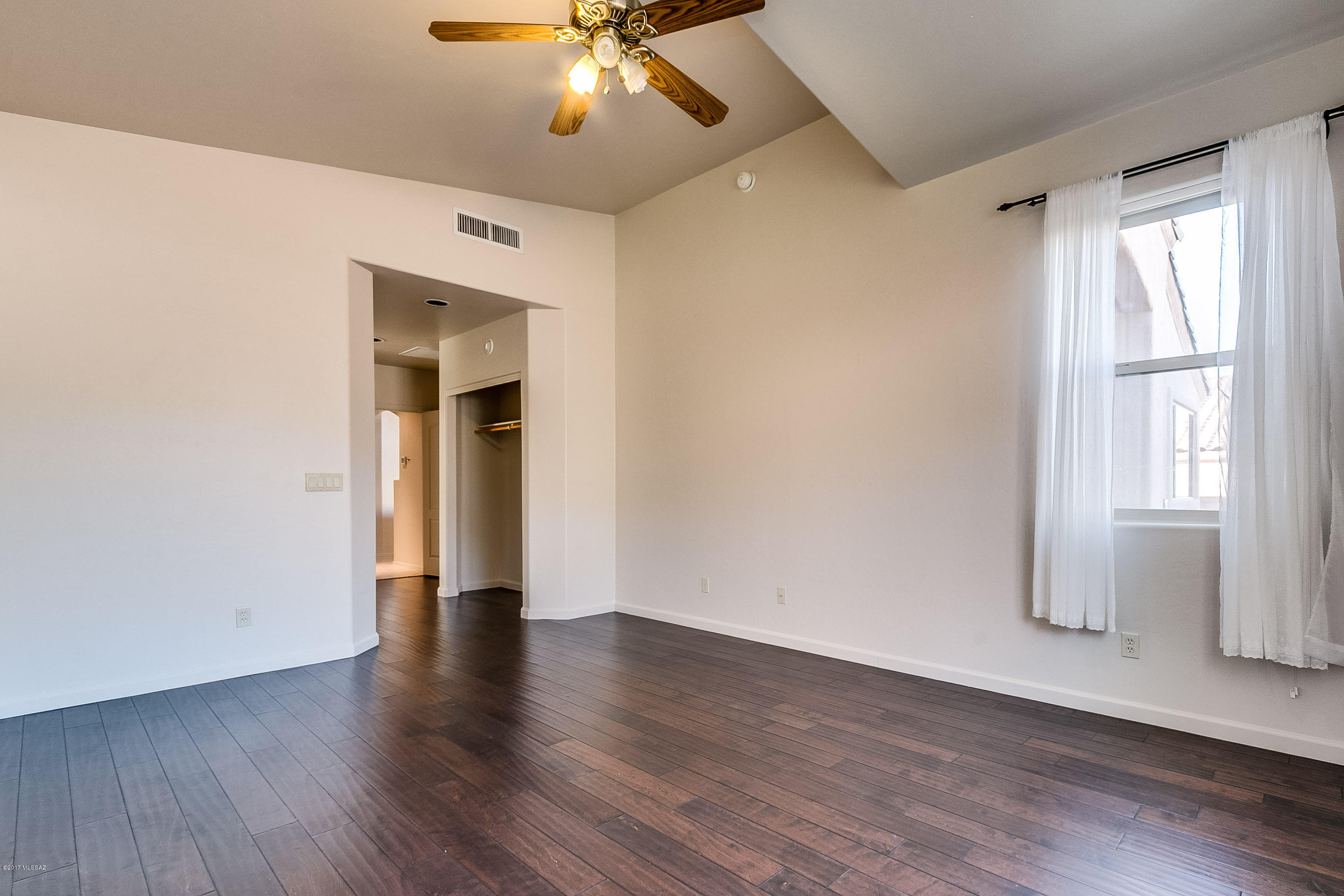 Sabino Hills (1-70) - Residential