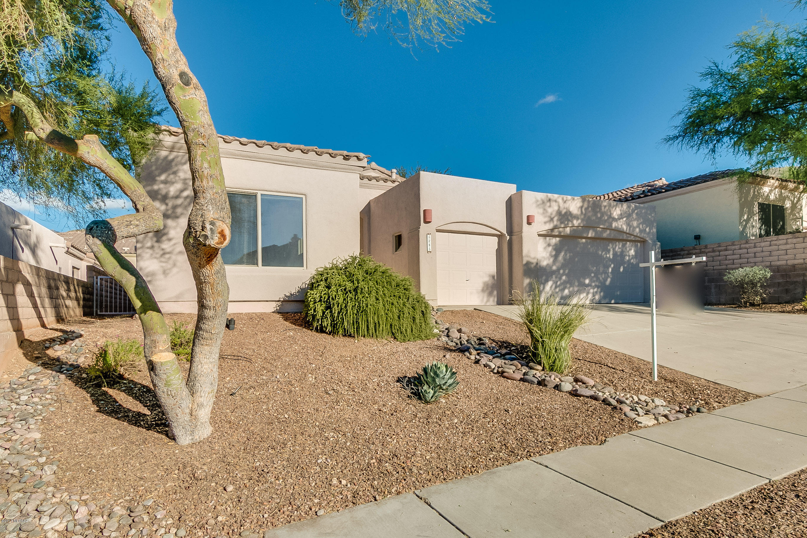 Sabino Hills (1-70) - Residential